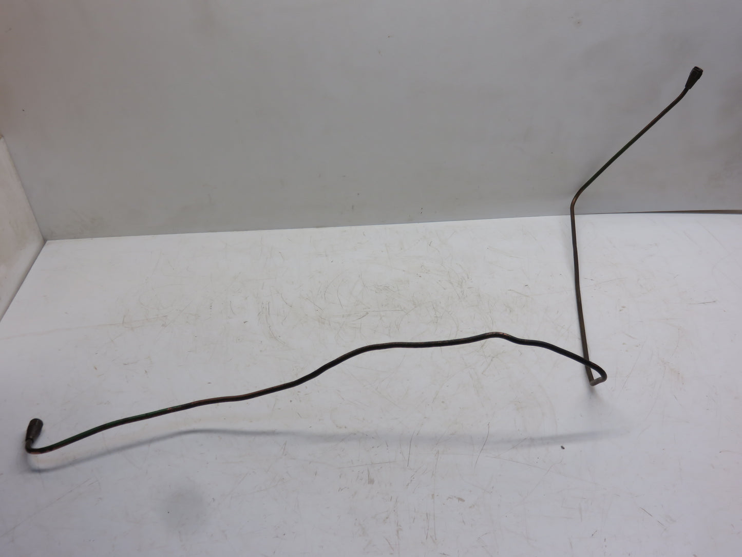 AR26638 John Deere Left Hand Brake Oil Line For 4010