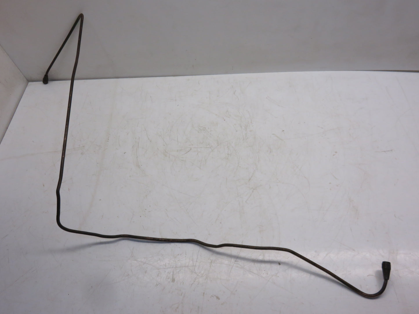 AR26638 John Deere Left Hand Brake Oil Line For 4010