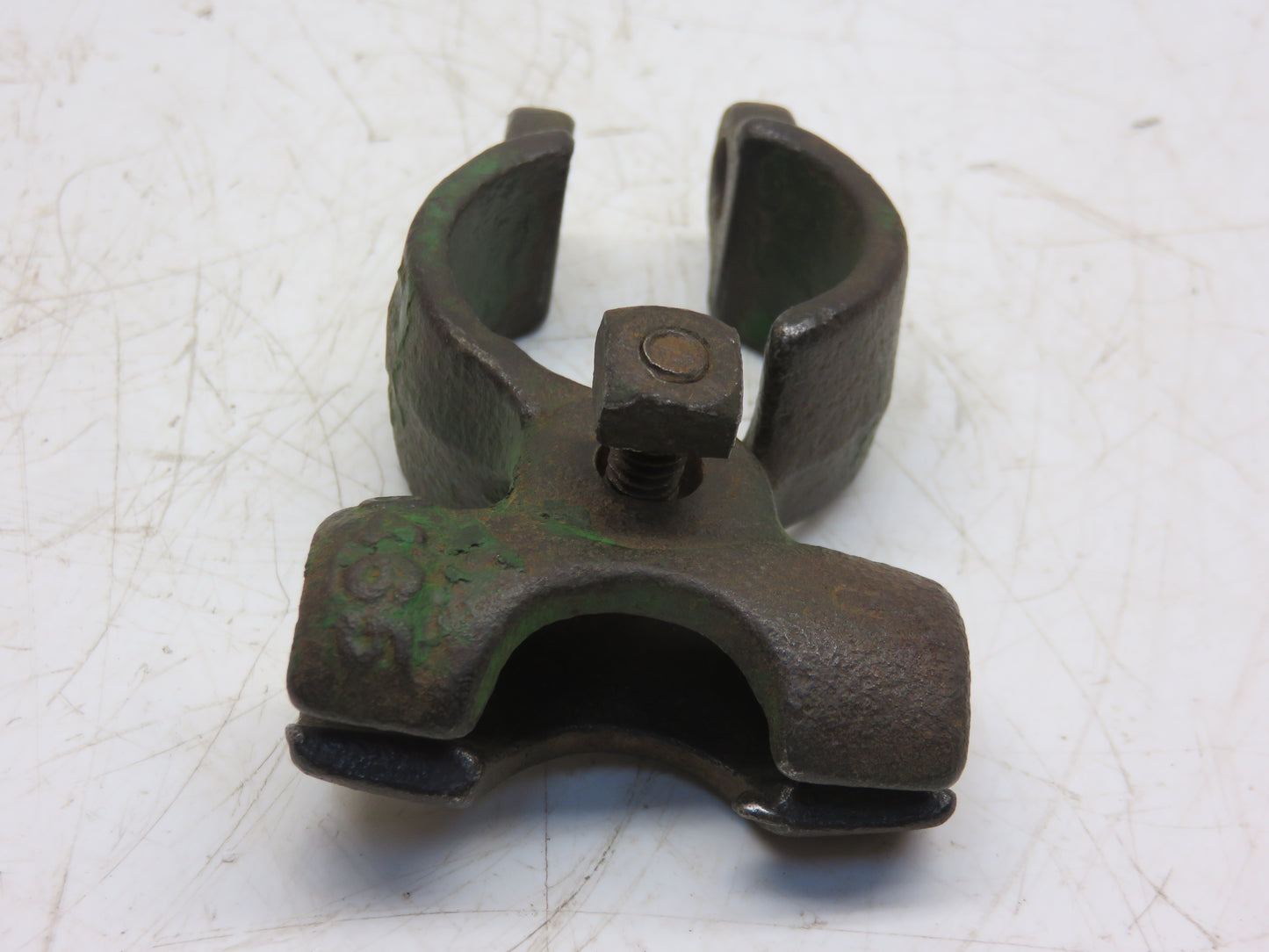 B465R John Deere Spark Plug Wire Conduit Clamp For A, AR, AO, B, BO, BR, G