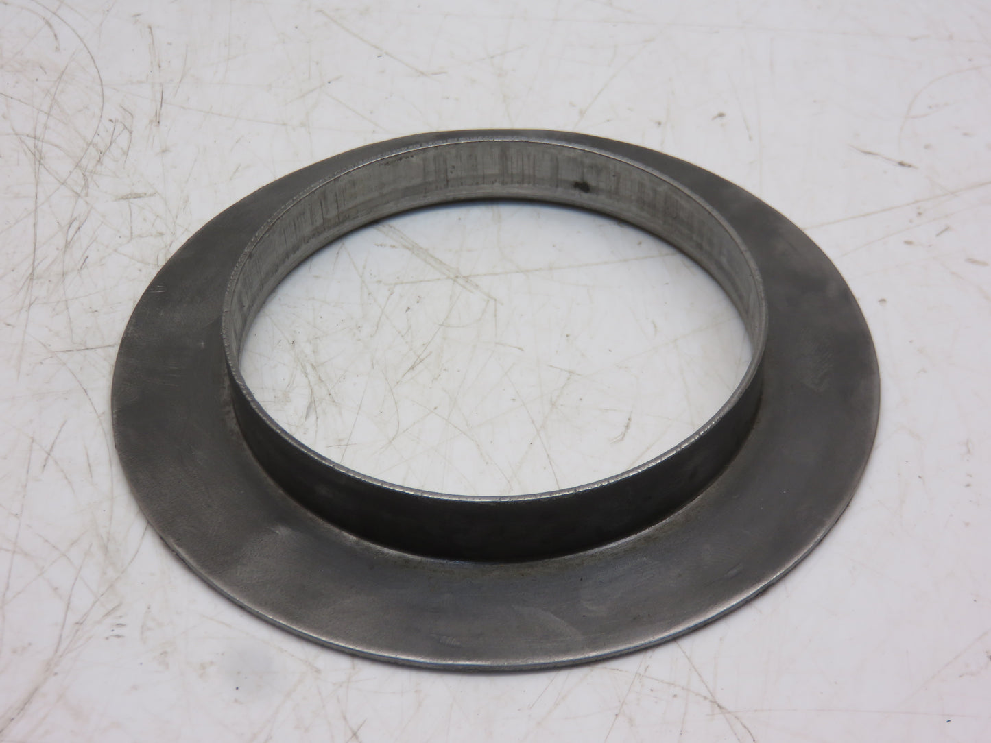 A1130R John Deere Cork Retainer For A, G, 50, 60, 70, 520, 620, 720, 530, 630, 730