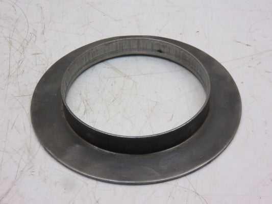 A1130R John Deere Cork Retainer For A, G, 50, 60, 70, 520, 620, 720, 530, 630, 730