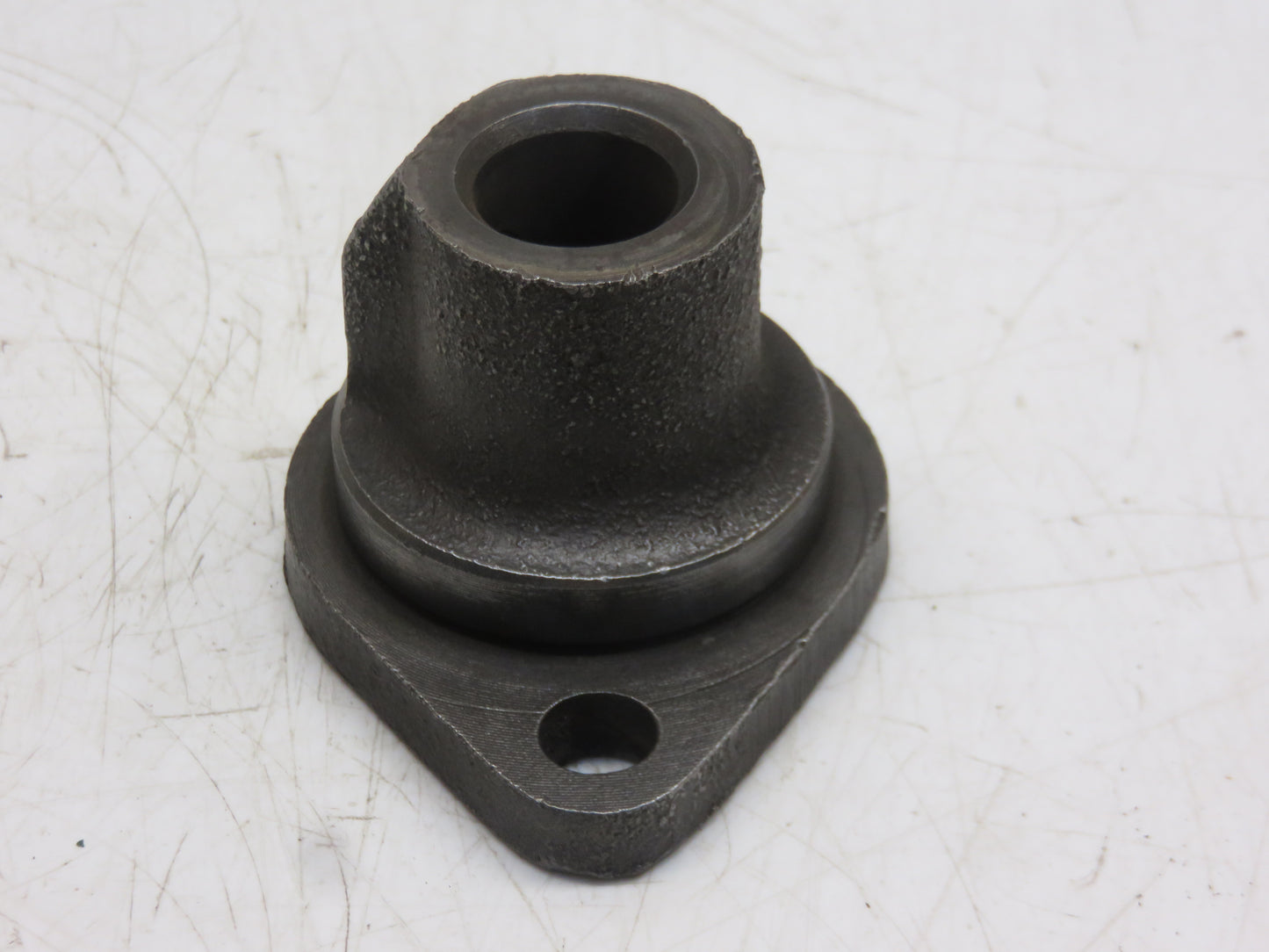 B198R John Deere Right Hand Camshaft Bearing For B, BO, BR