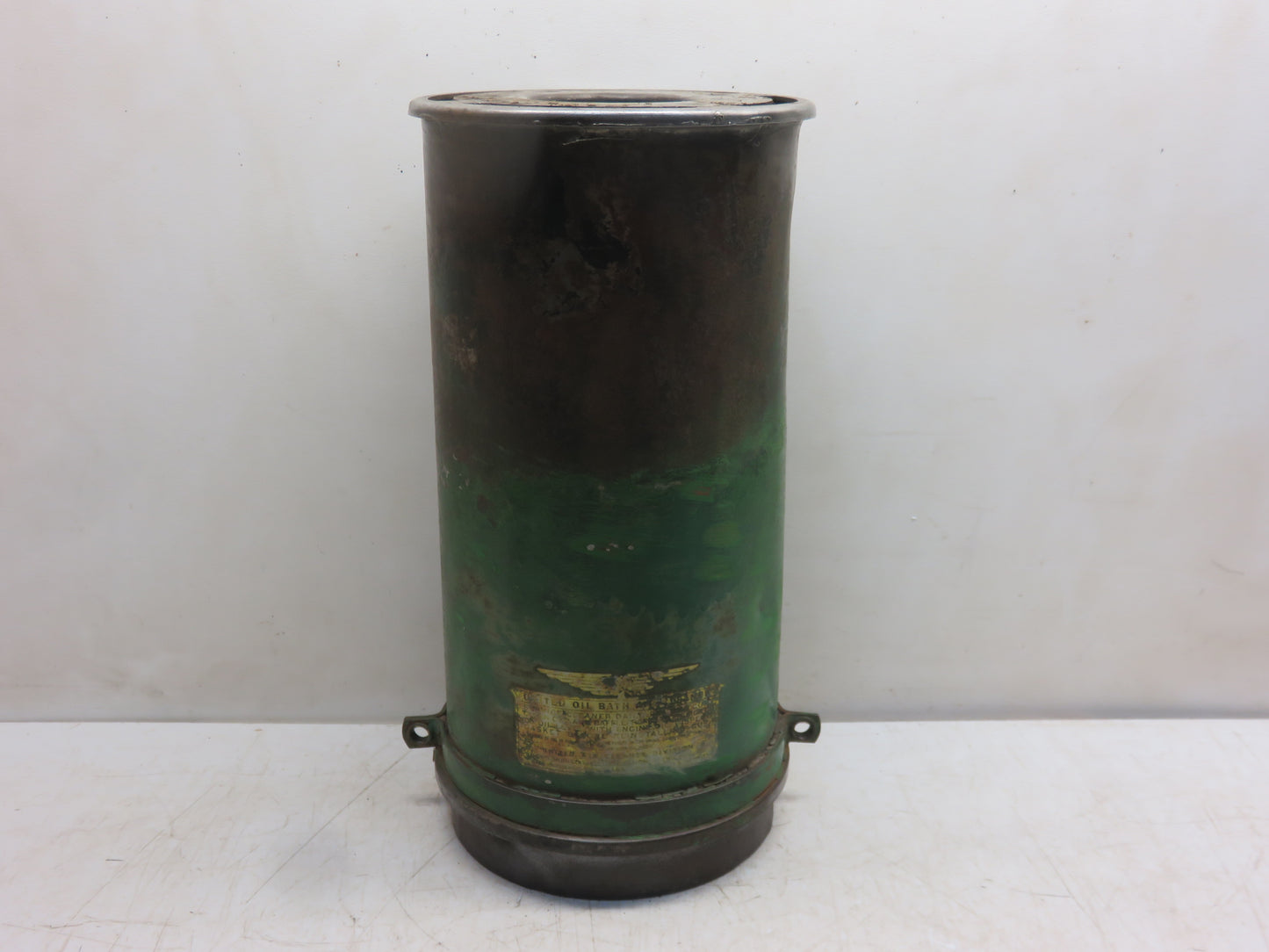 AA5548R John Deere Air Cleaner Body For A