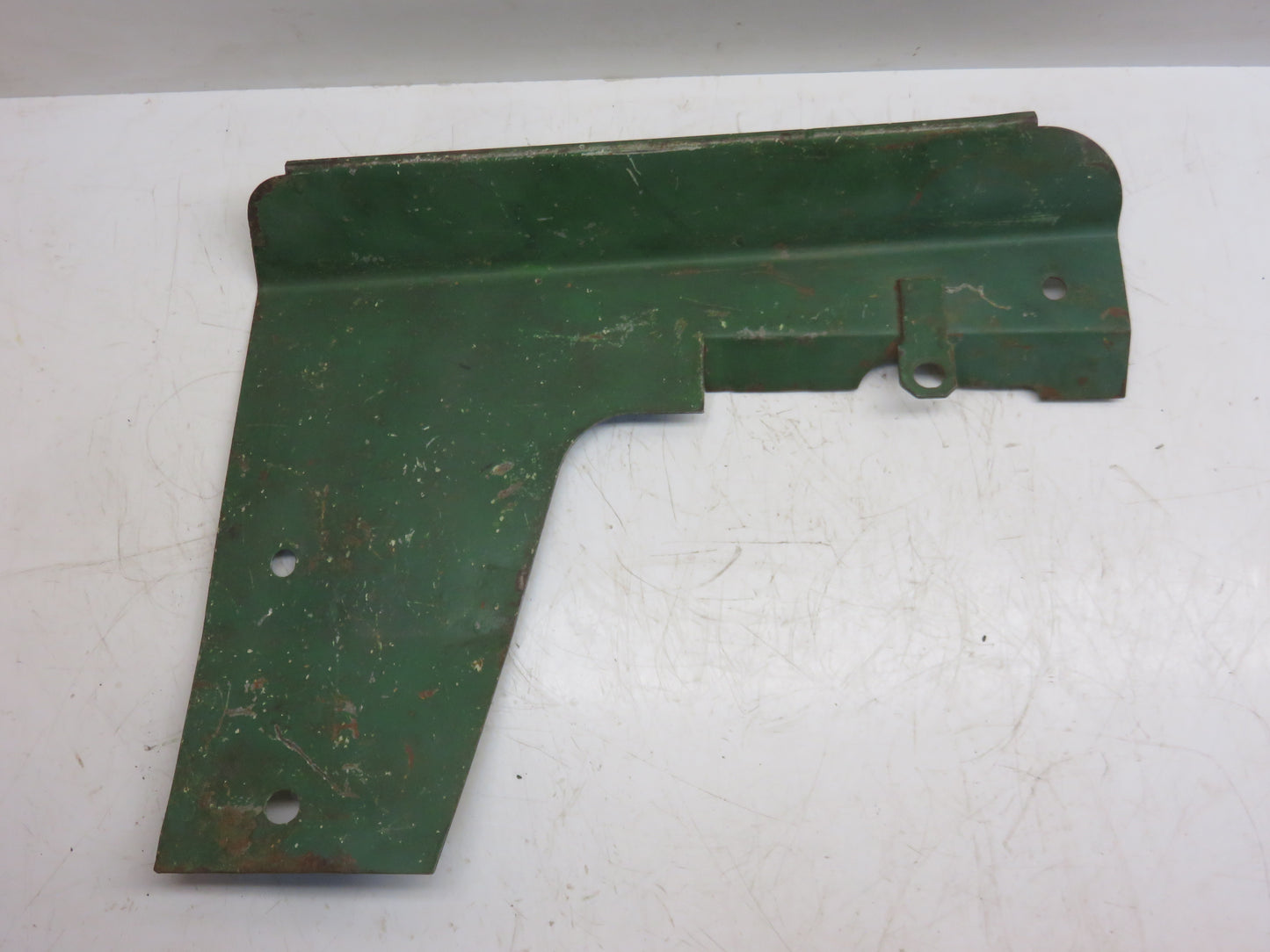 AM315T John Deere Manifold Heat Shield For M, 40, 320