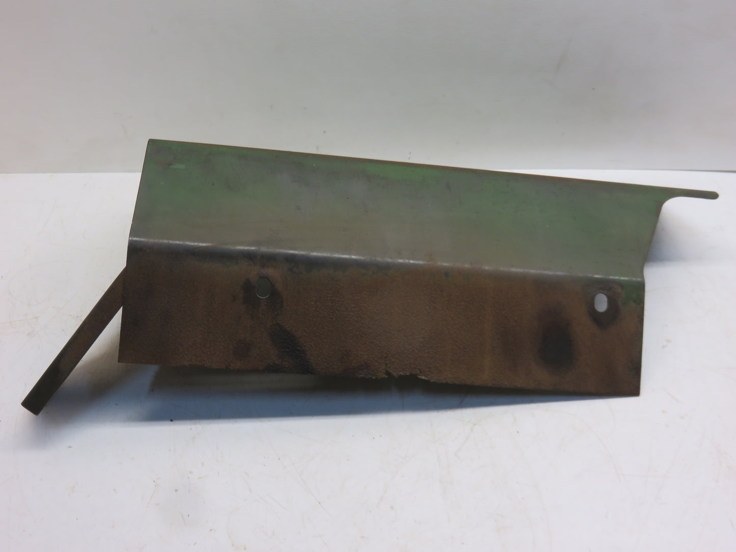 AT15452 John Deere Manifold Heat Shield For 2010