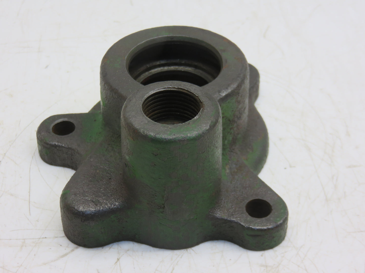 A4188R John Deere Ventilator Pump Cover For A, AR, AO, B, 50, 60, 70, 520, 620, 720