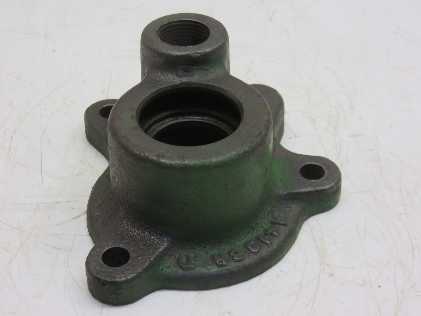 A4188R John Deere Ventilator Pump Cover For A, AR, AO, B, 50, 60, 70, 520, 620, 720