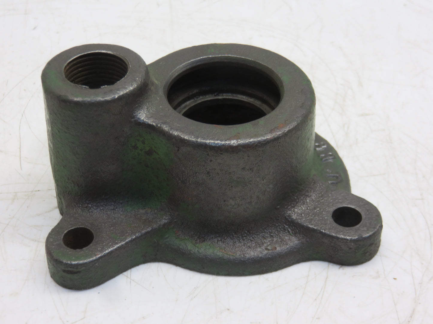 A4188R John Deere Ventilator Pump Cover For A, AR, AO, B, 50, 60, 70, 520, 620, 720