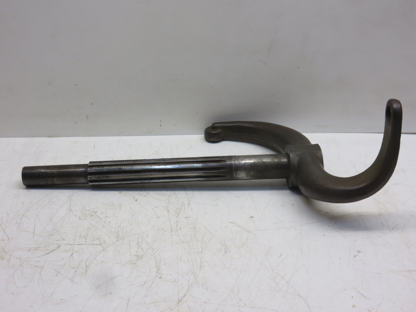 AC237R John Deere Clutch Fork Shaft For GP, GPWT, GPO