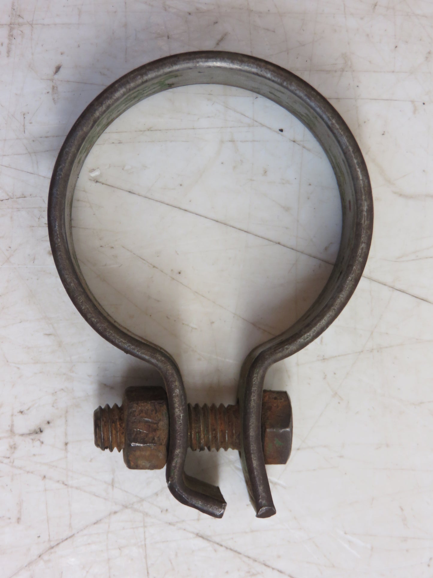 AR26928 John Deere Clamp For 3010, 1020, 1120, 1520, 1030, 1130, 1530, 1630, 2030, 2130