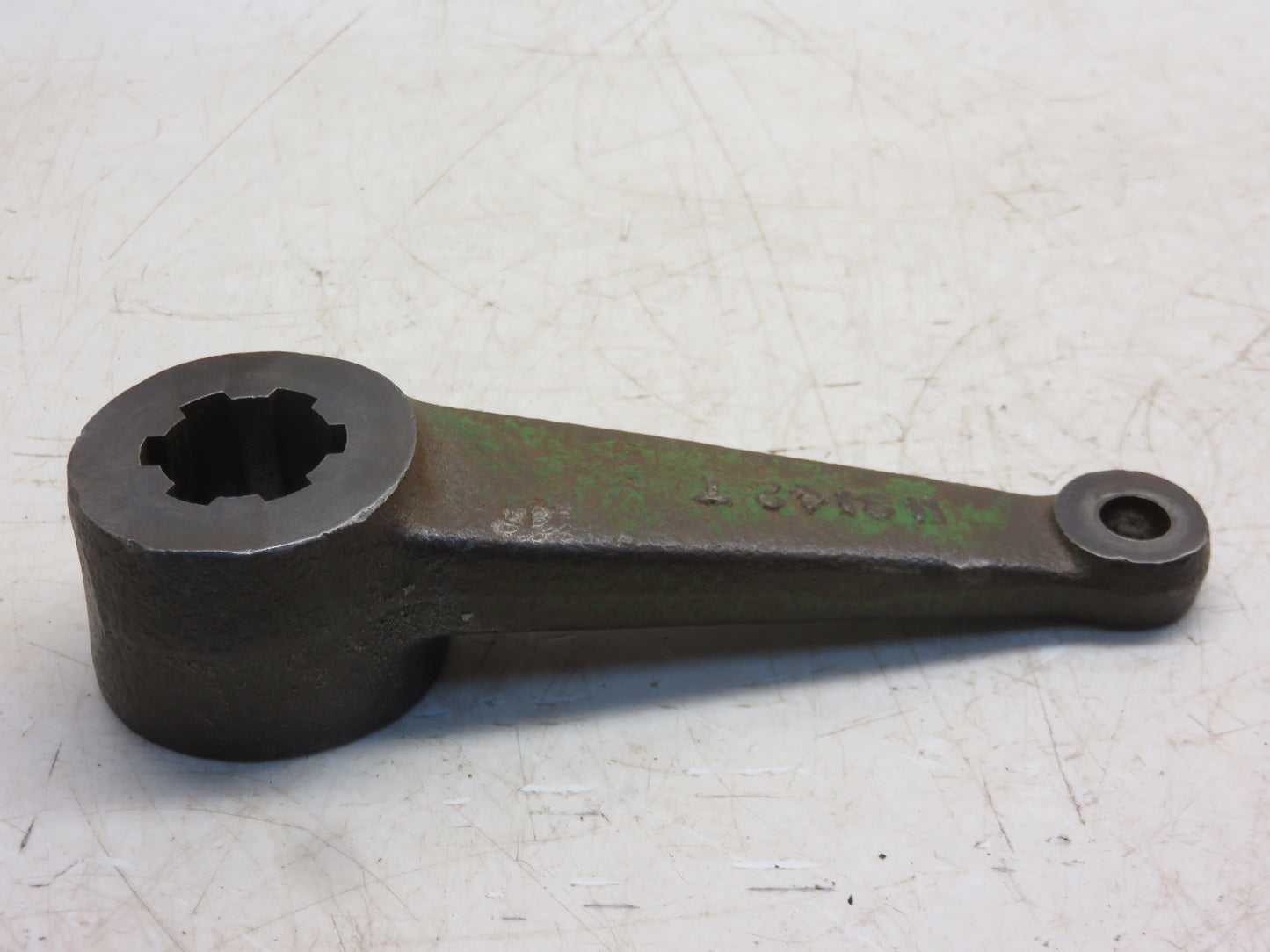 M3142T John Deere Steering Arm For 420, 430, 435