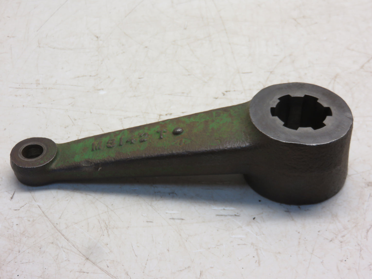 M3142T John Deere Steering Arm For 420, 430, 435