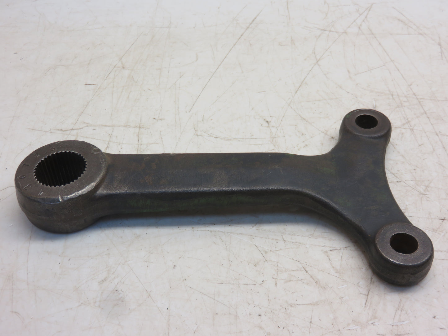T11330T, M3315T John Deere Steering Arm For 420, 430, 435
