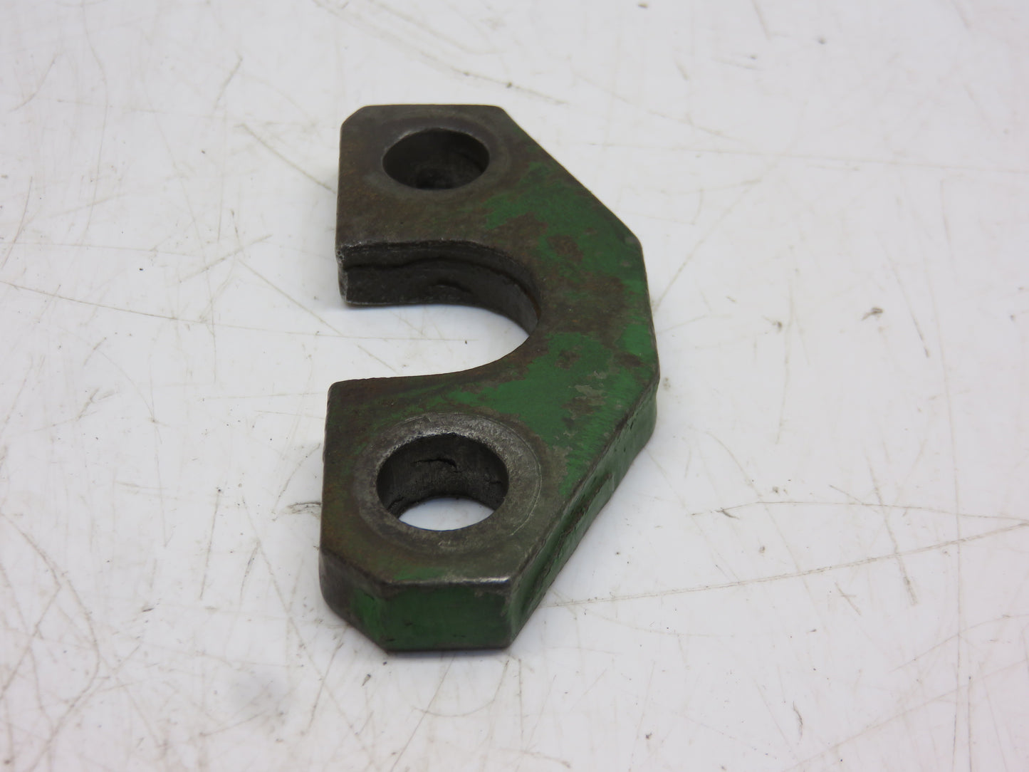 F3329R John Deere Powertrol Pressure Line Retainer For 50, 60, 70, 520, 620, 720