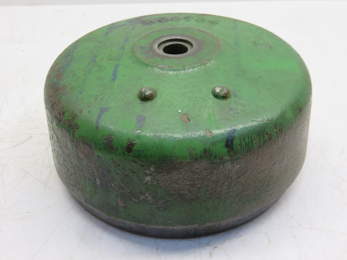 R39794 John Deere Transmission Oil Filter Cover For 2510, 3010, 4010, 2520, 3020, 4000, 4020