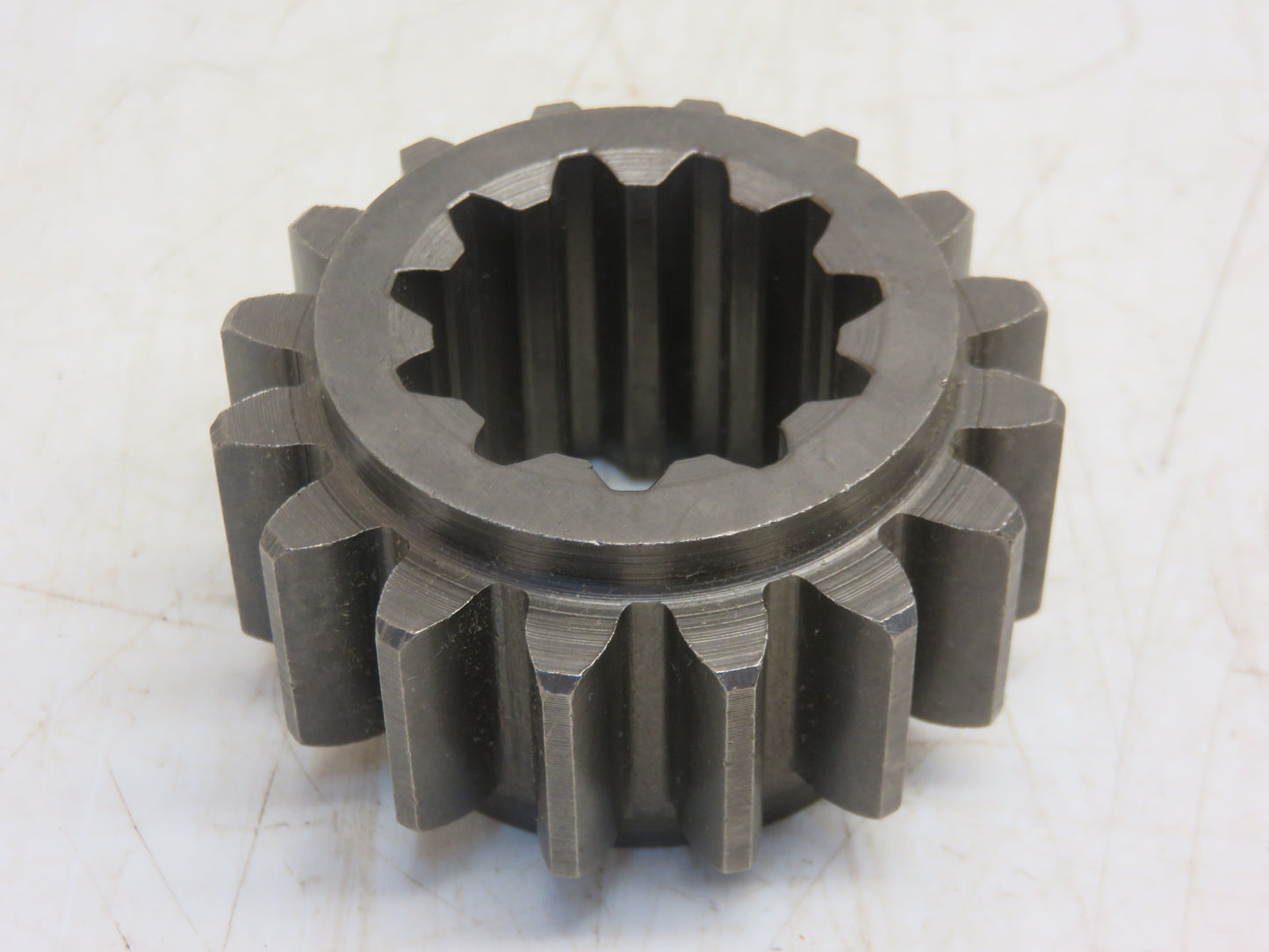 H21185 John Deere NOS First And Third Speed Sliding Pinion For 55, 95, 105 Combine