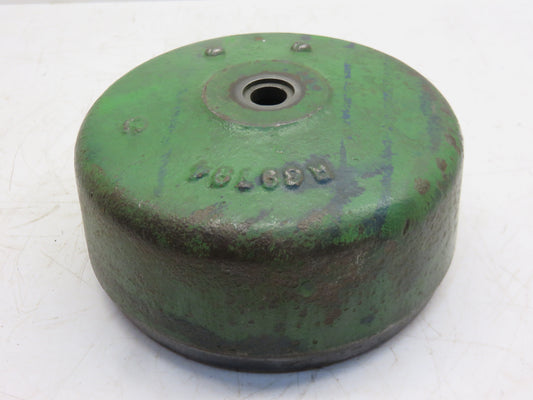 R39794 John Deere Transmission Oil Filter Cover For 2510, 3010, 4010, 2520, 3020, 4000, 4020