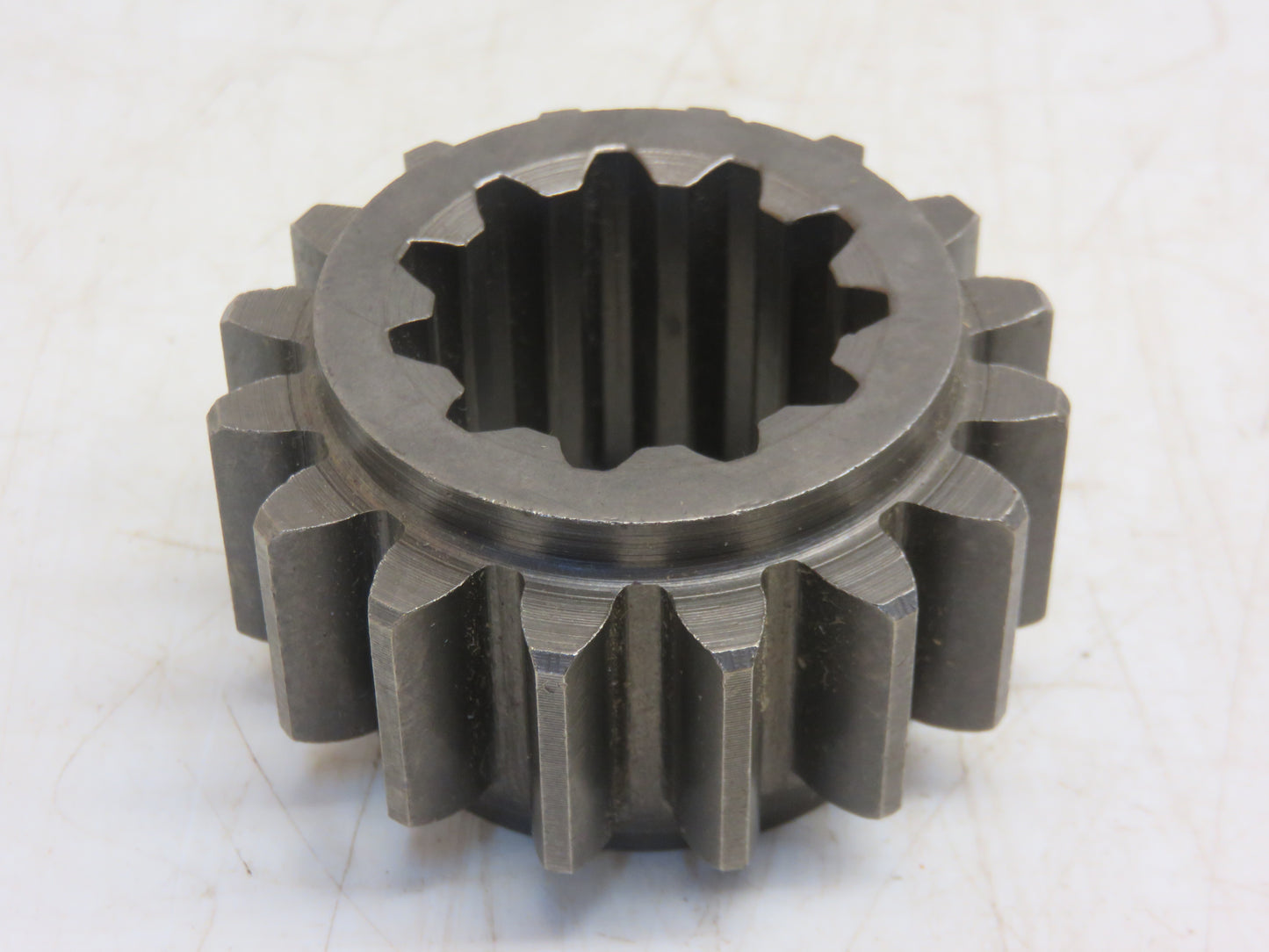 H21185 John Deere NOS First And Third Speed Sliding Pinion For 55, 95, 105 Combine