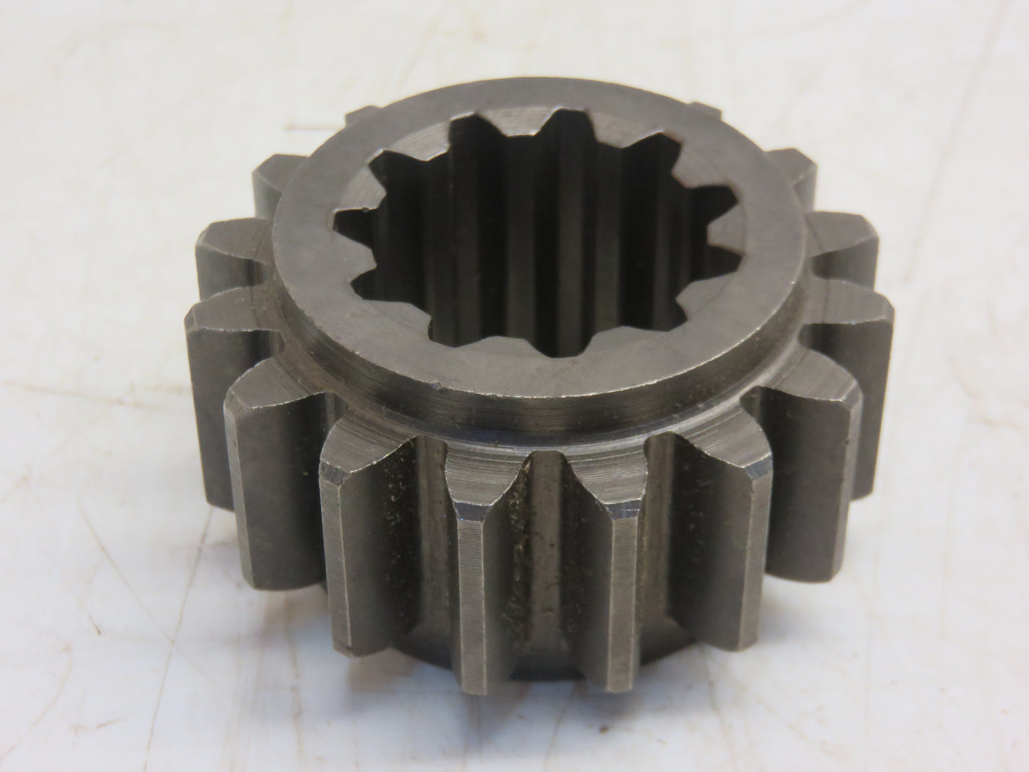 H21185 John Deere NOS First And Third Speed Sliding Pinion For 55, 95, 105 Combine