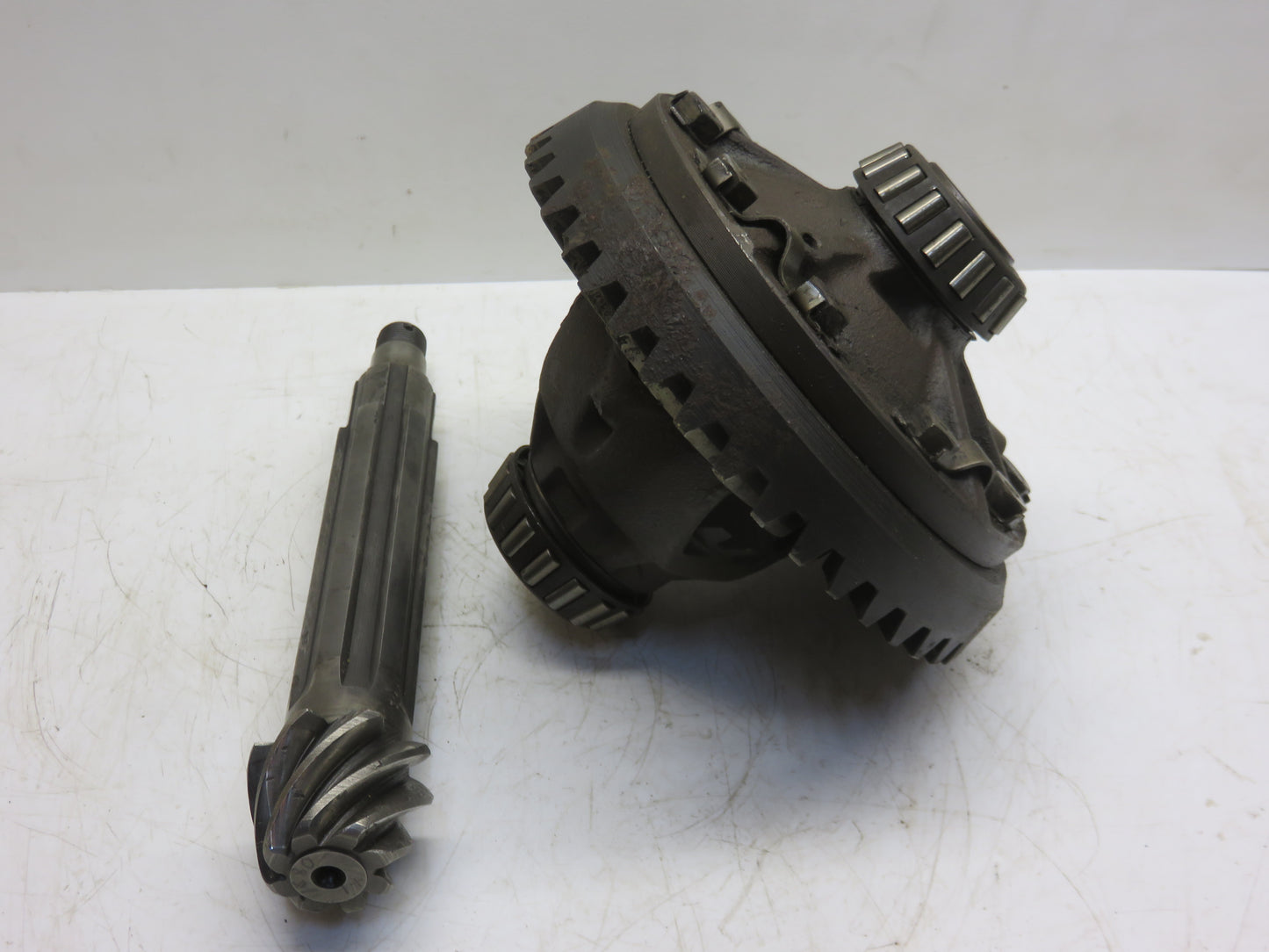 AL2619T John Deere Differential And Pinion Set For L, LA