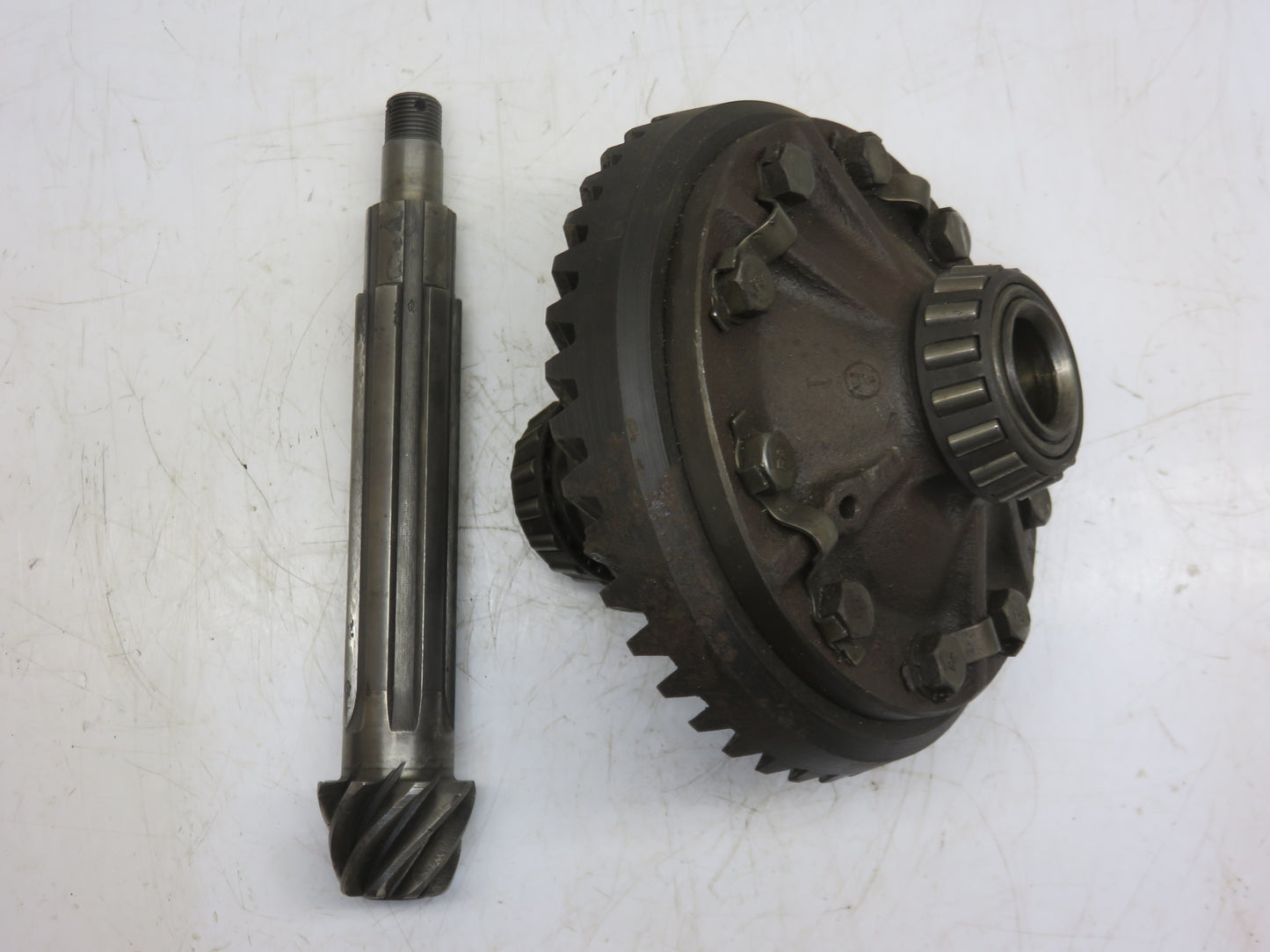 AL2619T John Deere Differential And Pinion Set For L, LA
