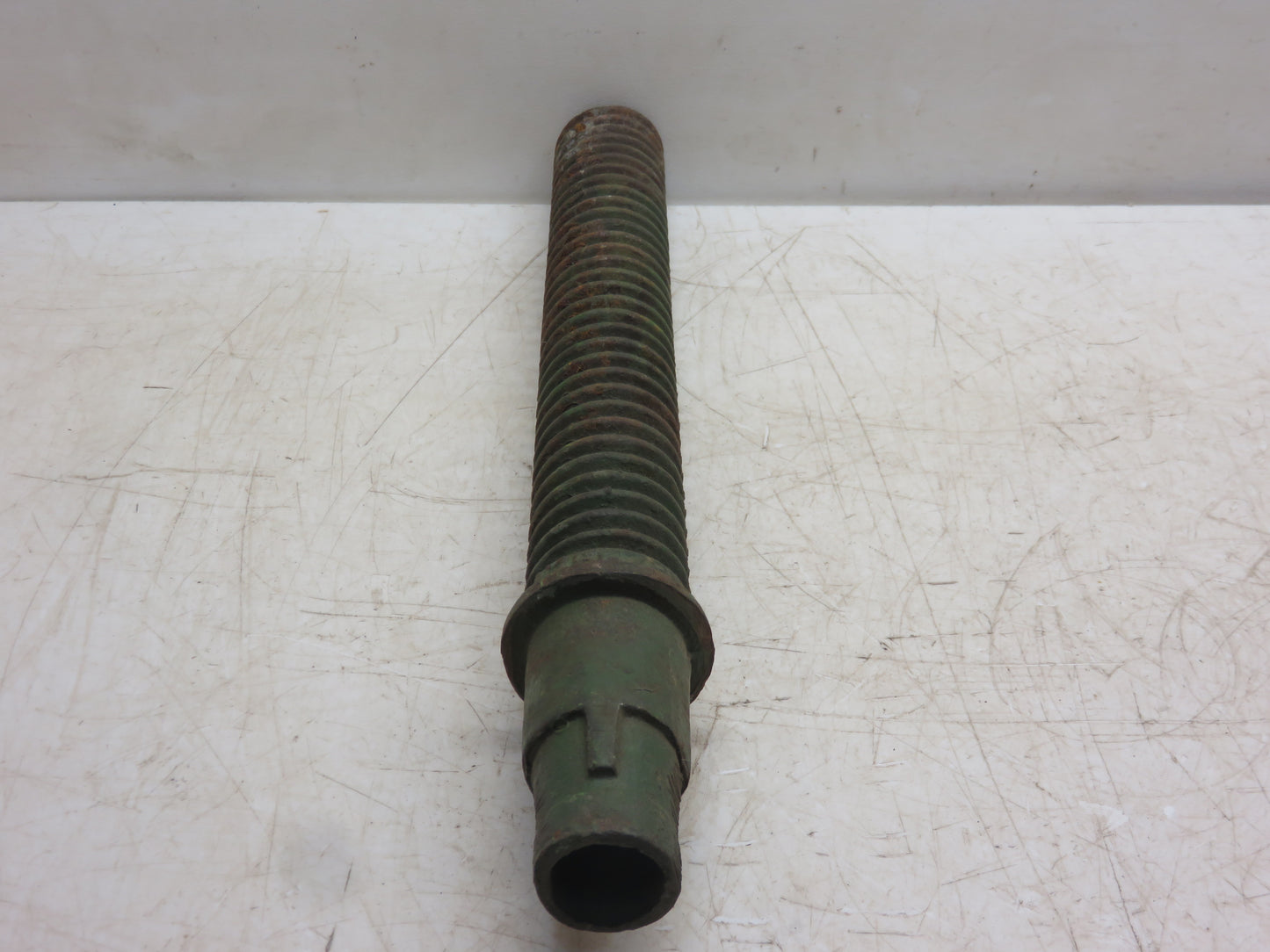 K1557B John Deere NOS Crank Adjusting Screw For L, LY, LYD, LF, LC Disc Harrow
