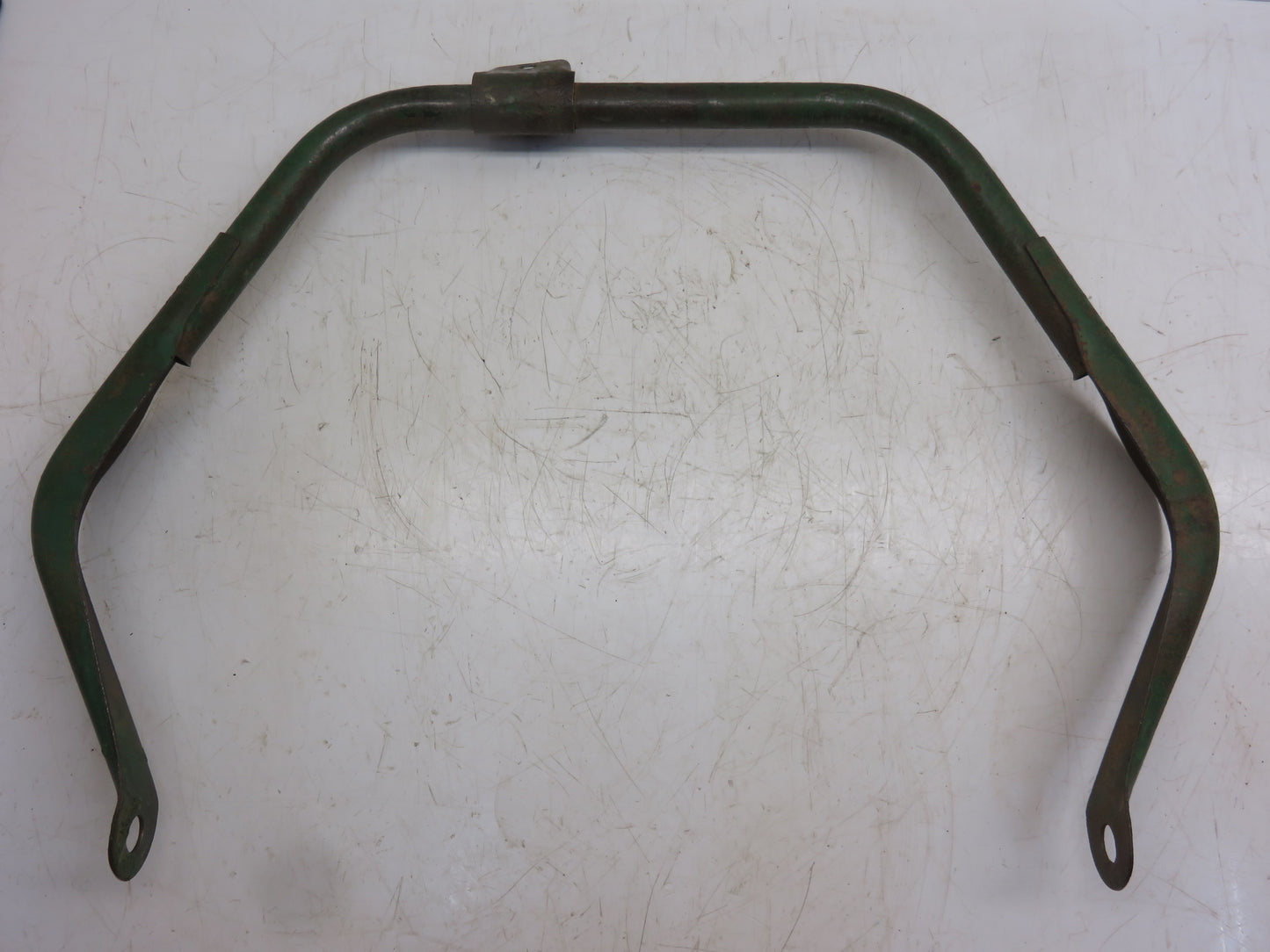 AB828R John Deere Spark Plug Cable Conduit For B