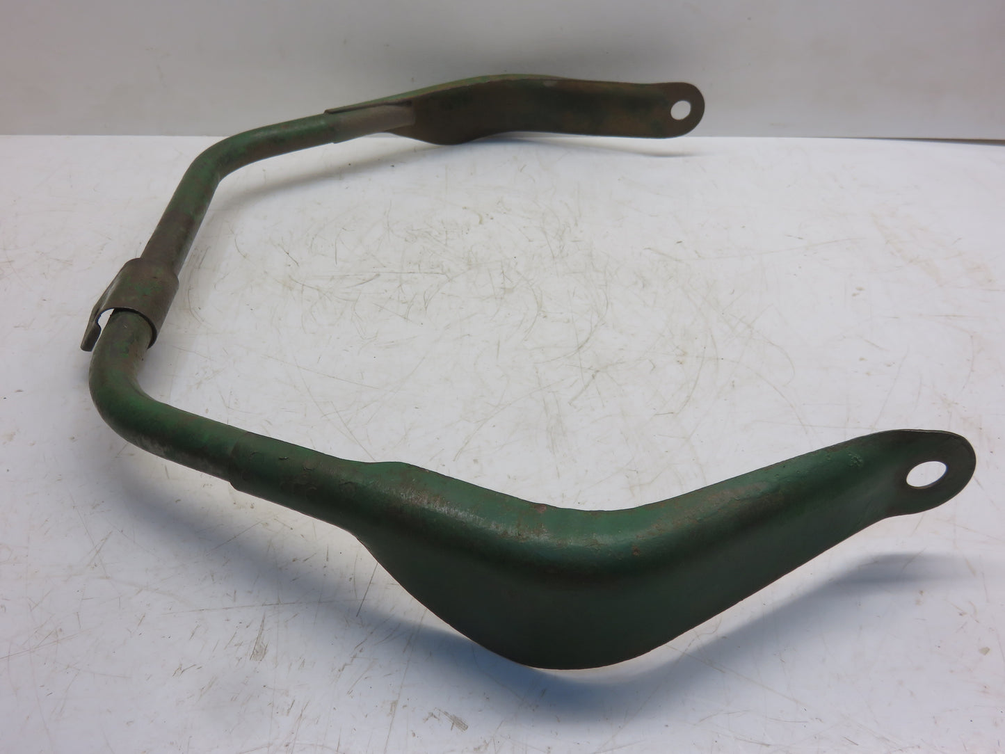 AB828R John Deere Spark Plug Cable Conduit For B