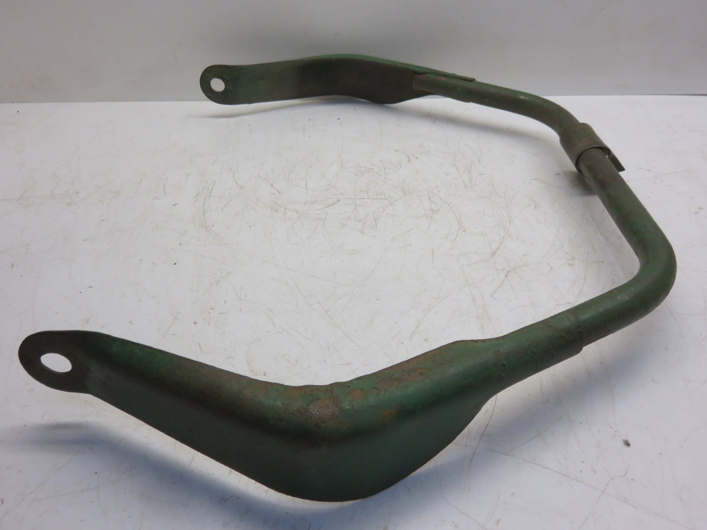 AB828R John Deere Spark Plug Cable Conduit For B