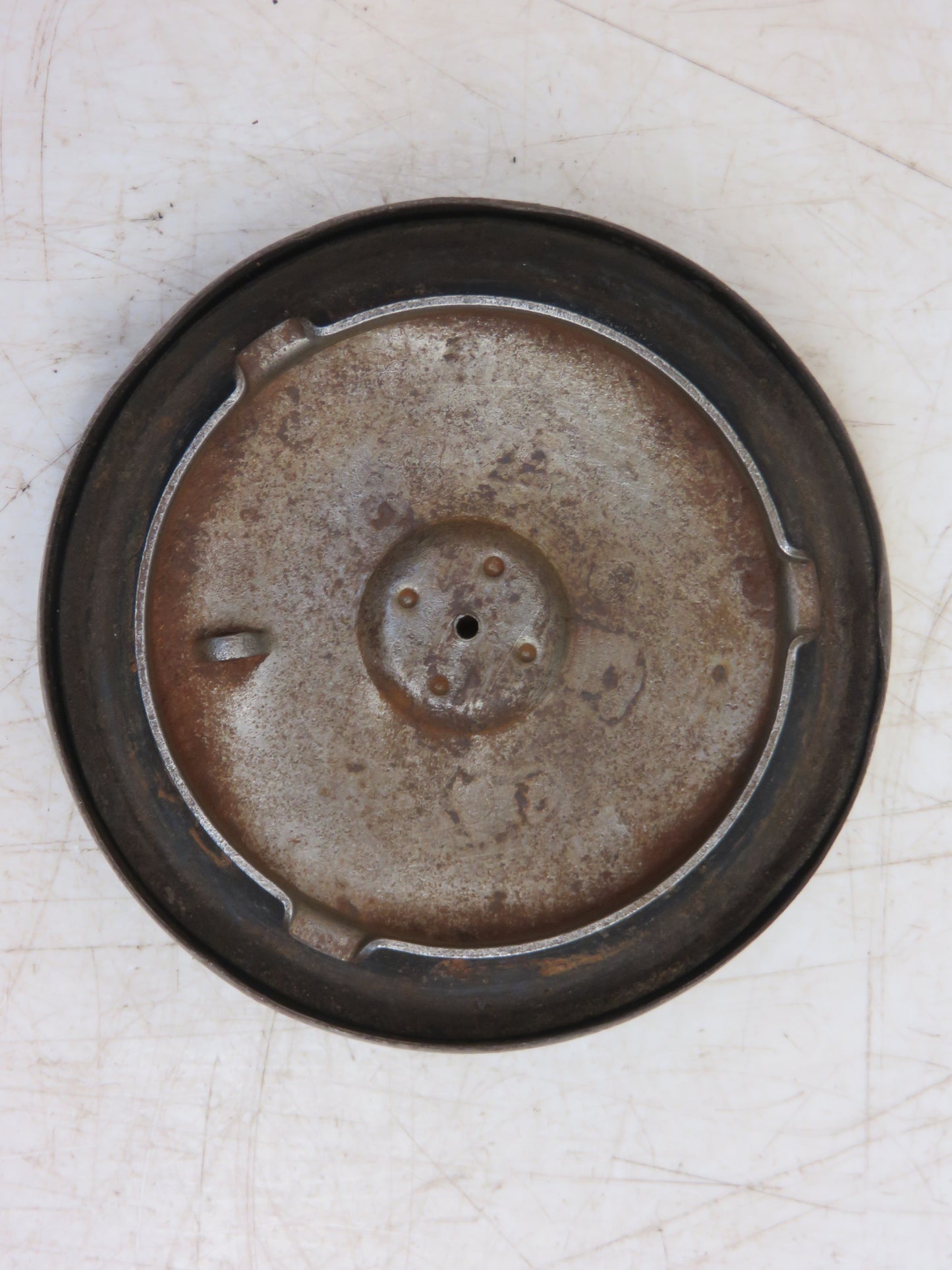 AR36752 John Deere Fuel Cap For 4640, 4840, 4650, 4850 4555, 4755, 4955, 4560, 4760, 4960
