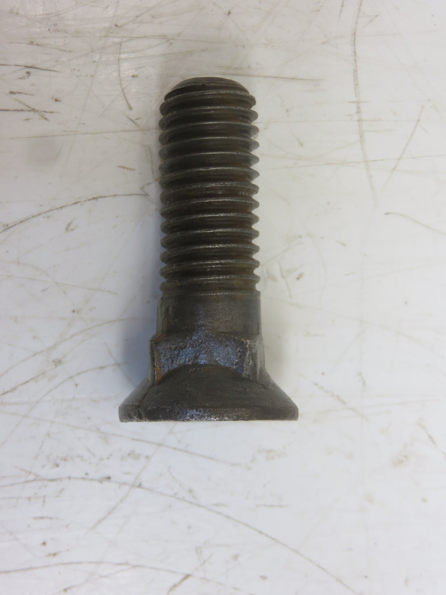 10H1040 John Deere Sway Block Bolt For 3010, 4010