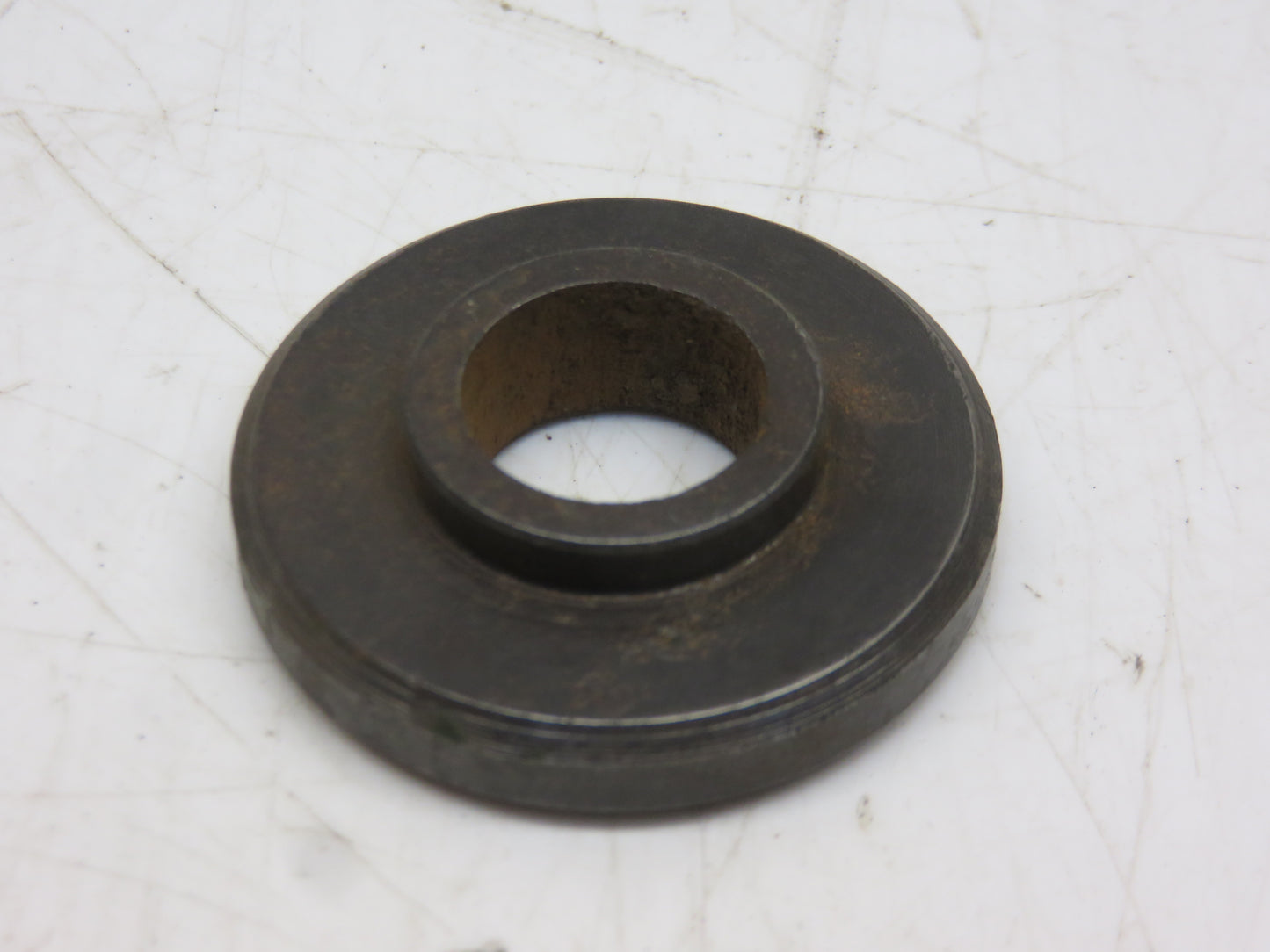 R26574 John Deere Shoulder Washer For 2510, 3010, 4010, 5010, 2520, 3020, 4000, 4020