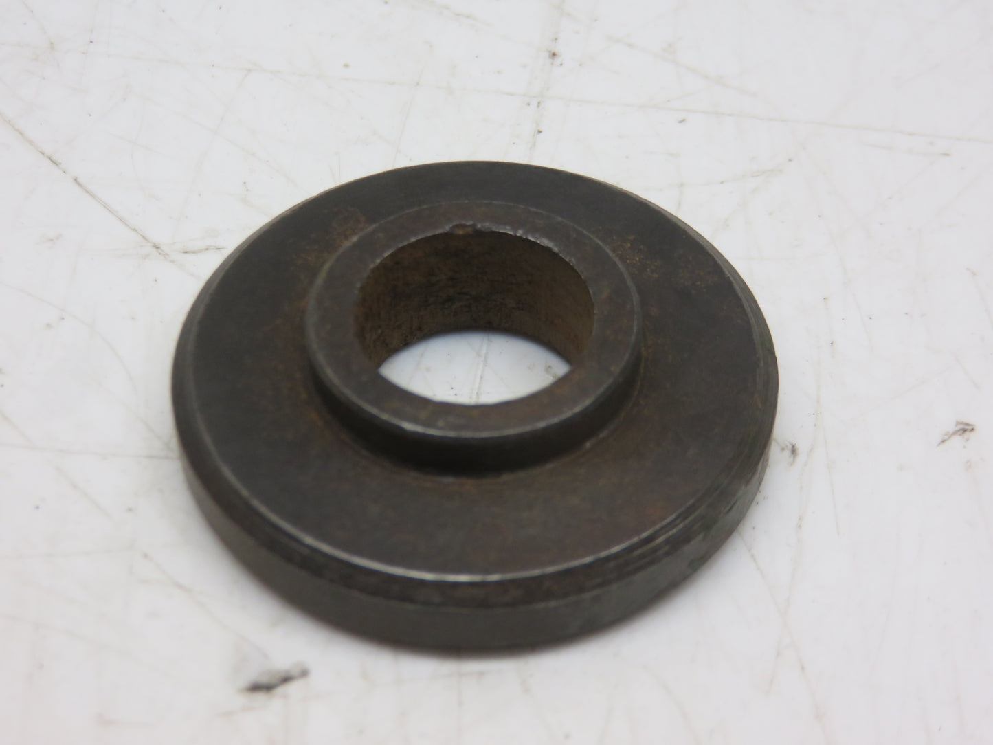 R26574 John Deere Shoulder Washer For 2510, 3010, 4010, 5010, 2520, 3020, 4000, 4020