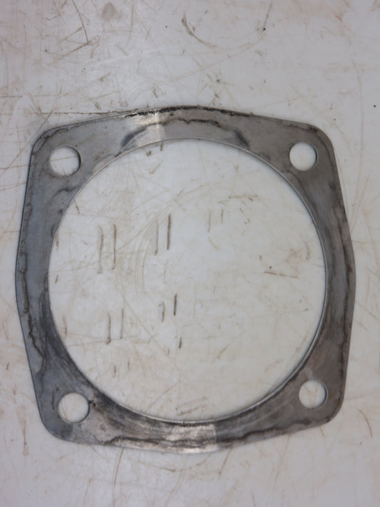 R92R John Deere Left Hand Counter Shaft Bearing Cover Shim For R, 80, 820, 830