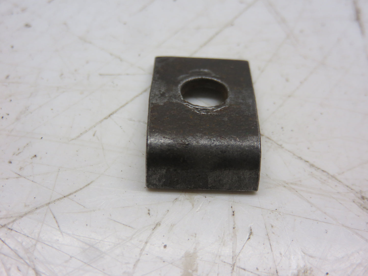 R34206 John Deere Tachometer Hold Down Clip For 2510, 3020, 4000, 4020, 4320