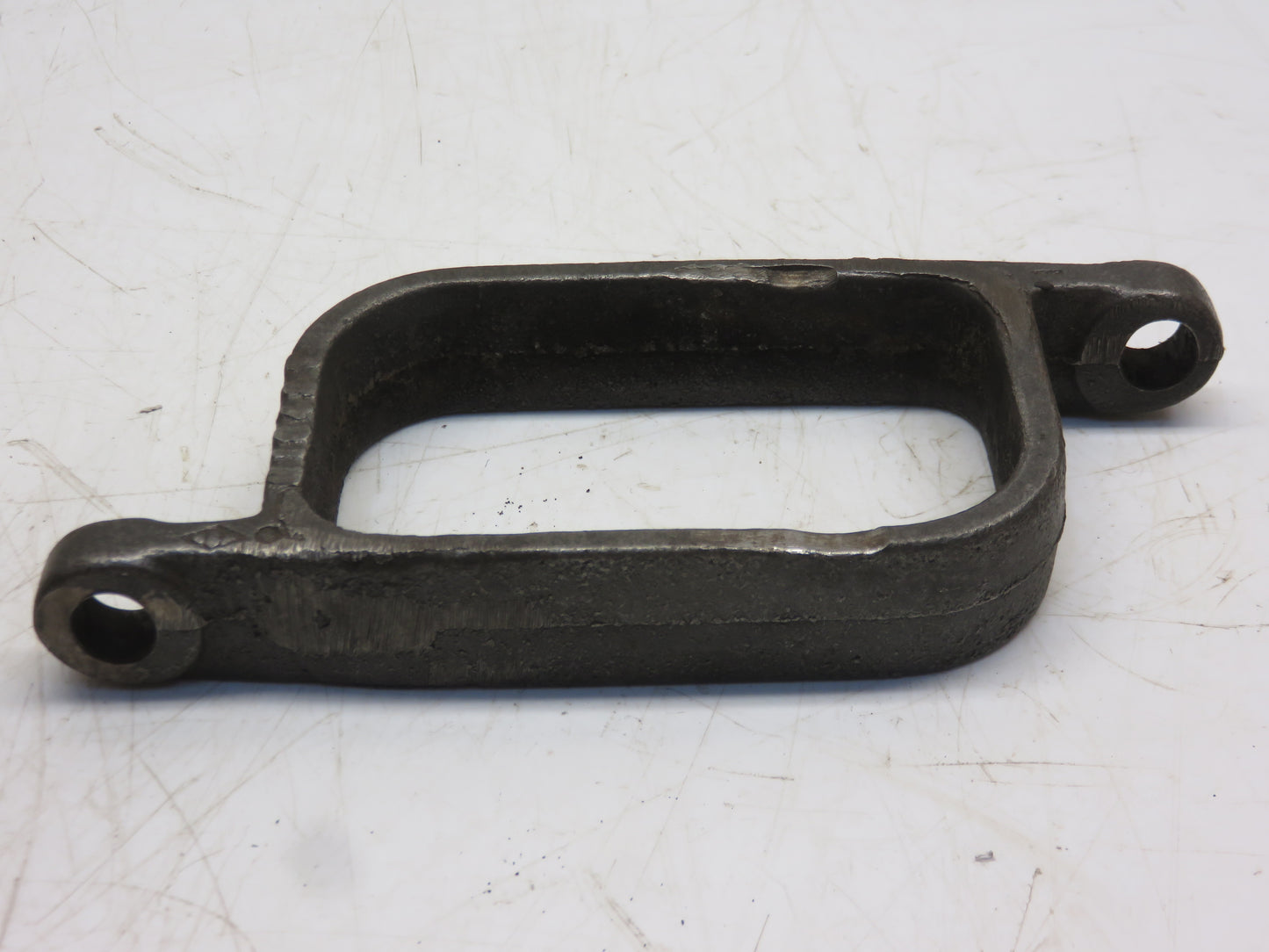 M1842T, AM643T John Deere Clutch Throw Out Bearing Yoke For M, 40, 320, 420, 330