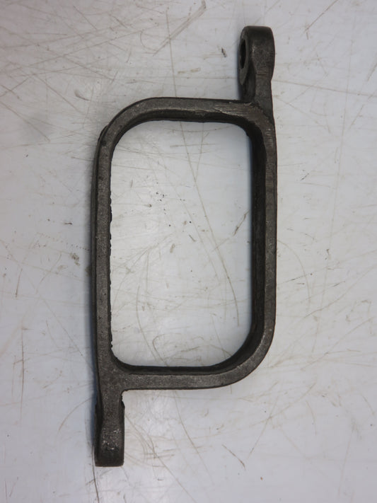 M1842T, AM643T John Deere Clutch Throw Out Bearing Yoke For M, 40, 320, 420, 330