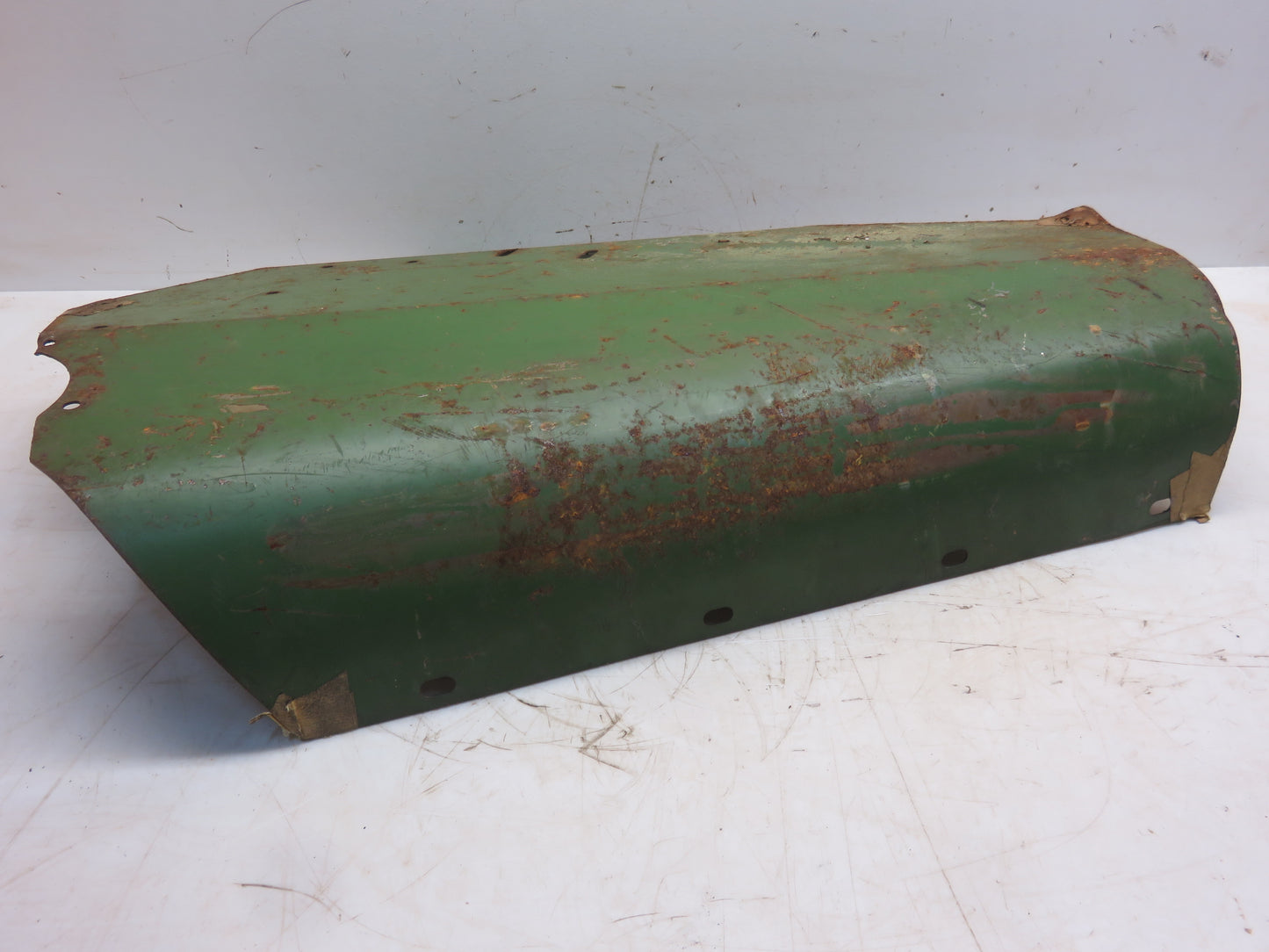 J16809N John Deere NOS Husking Box End Sheet For 101 Corn Picker