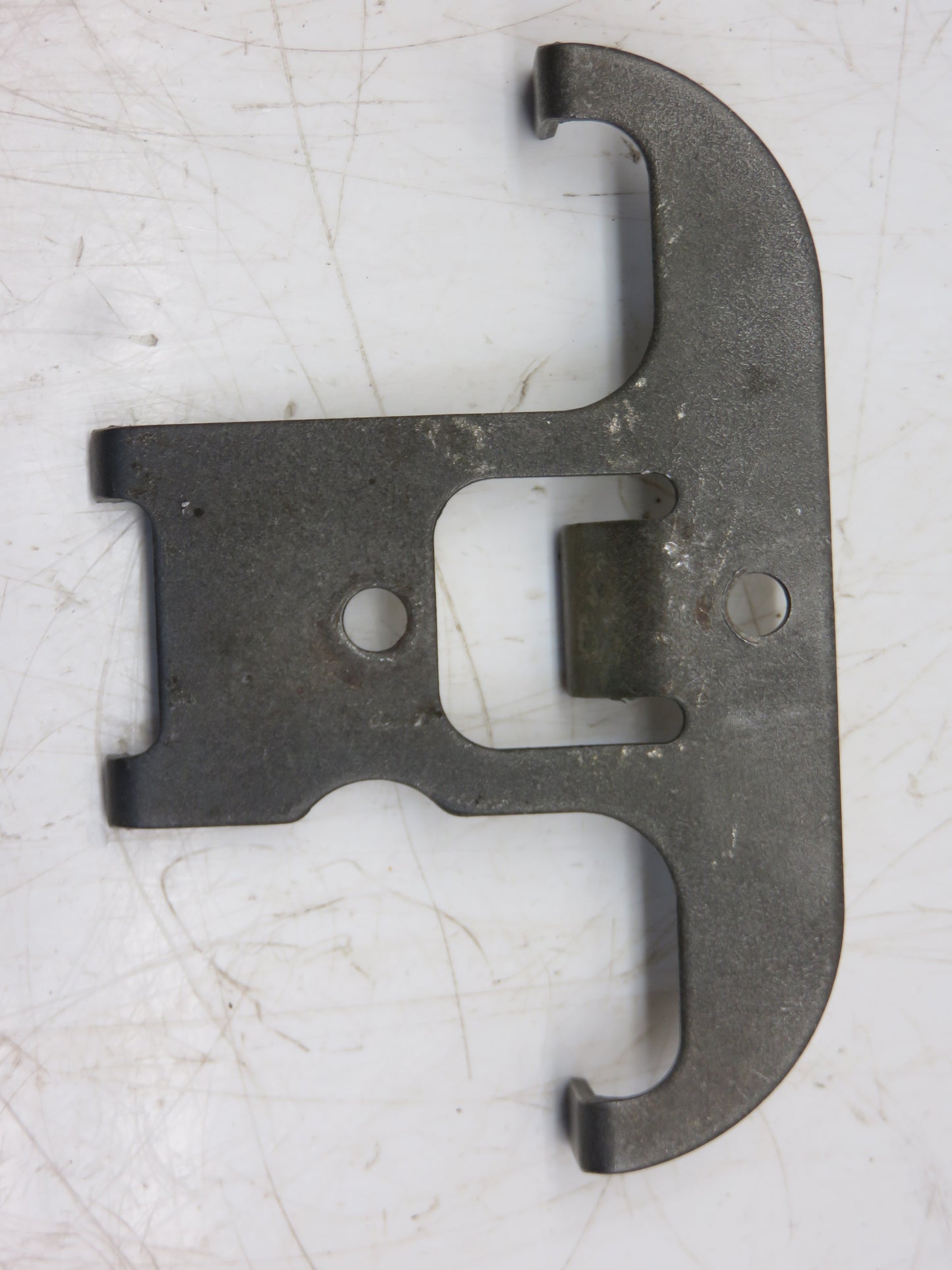 R44198 John Deere Gauge Clamp For 2520, 3020, 4000, 4020, 4320, 4520, 4620