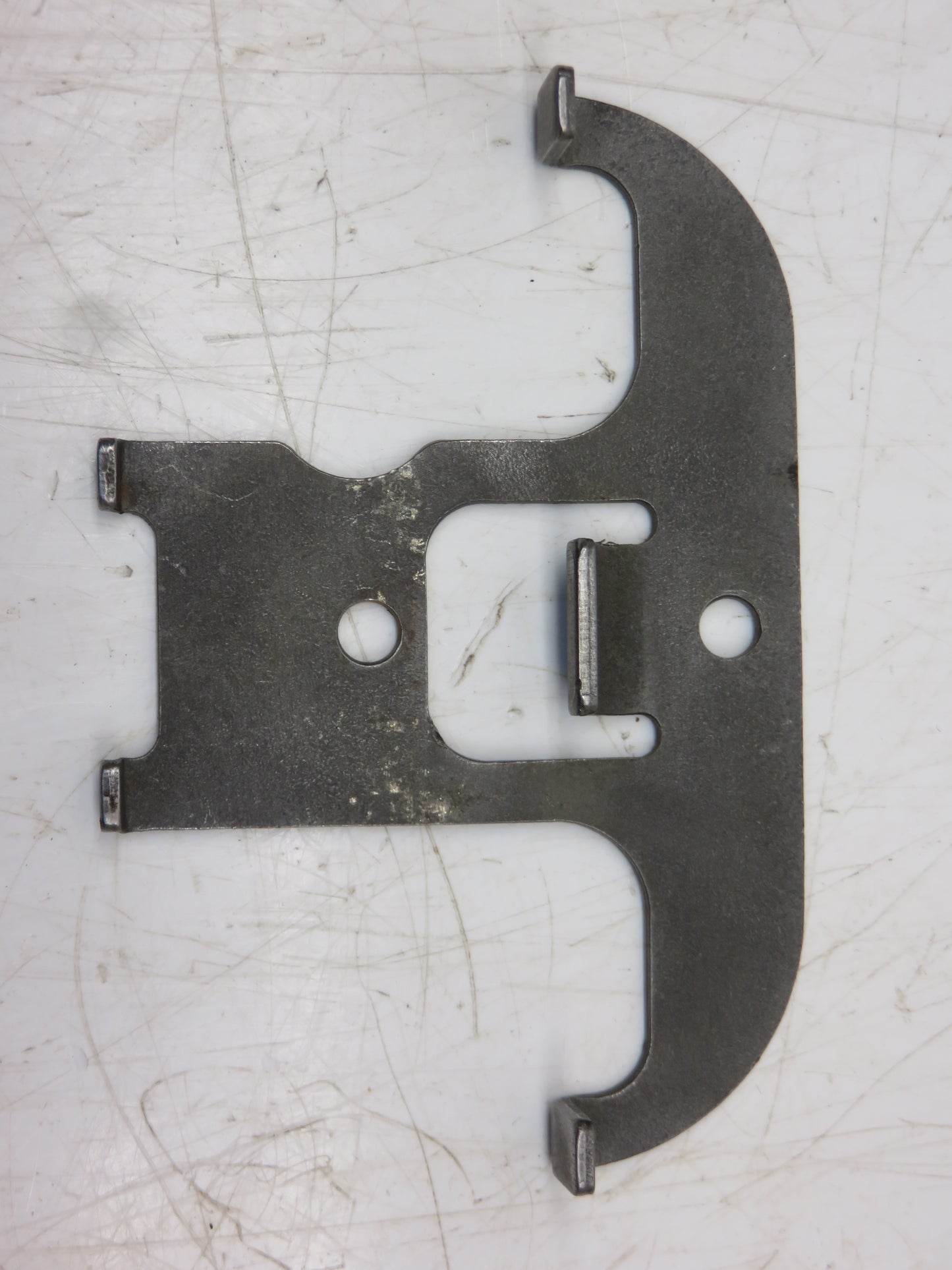 R44198 John Deere Gauge Clamp For 2520, 3020, 4000, 4020, 4320, 4520, 4620