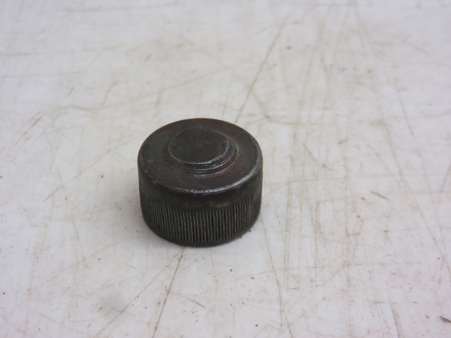B3362R John Deere Tachometer Cable Connector Cap For 50, 60, 70, 520, 620, 720
