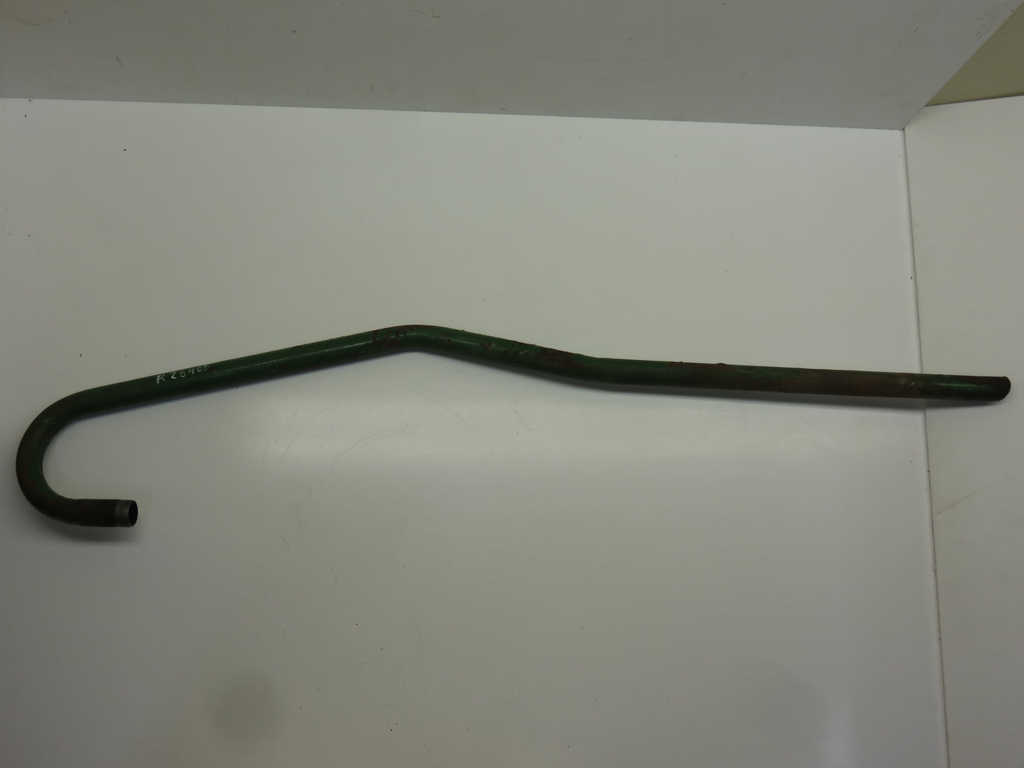 R26405 John Deere Crankcase Vent Tube For 3010, 3020, 4000, 4010, 4020, 4320, 4520, 4620