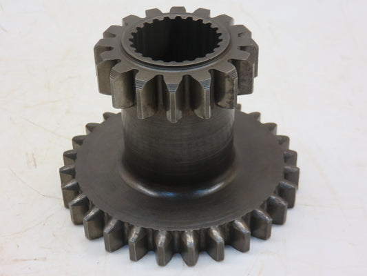 T18348 John Deere Third And Fifth Speed Gear For 1010
