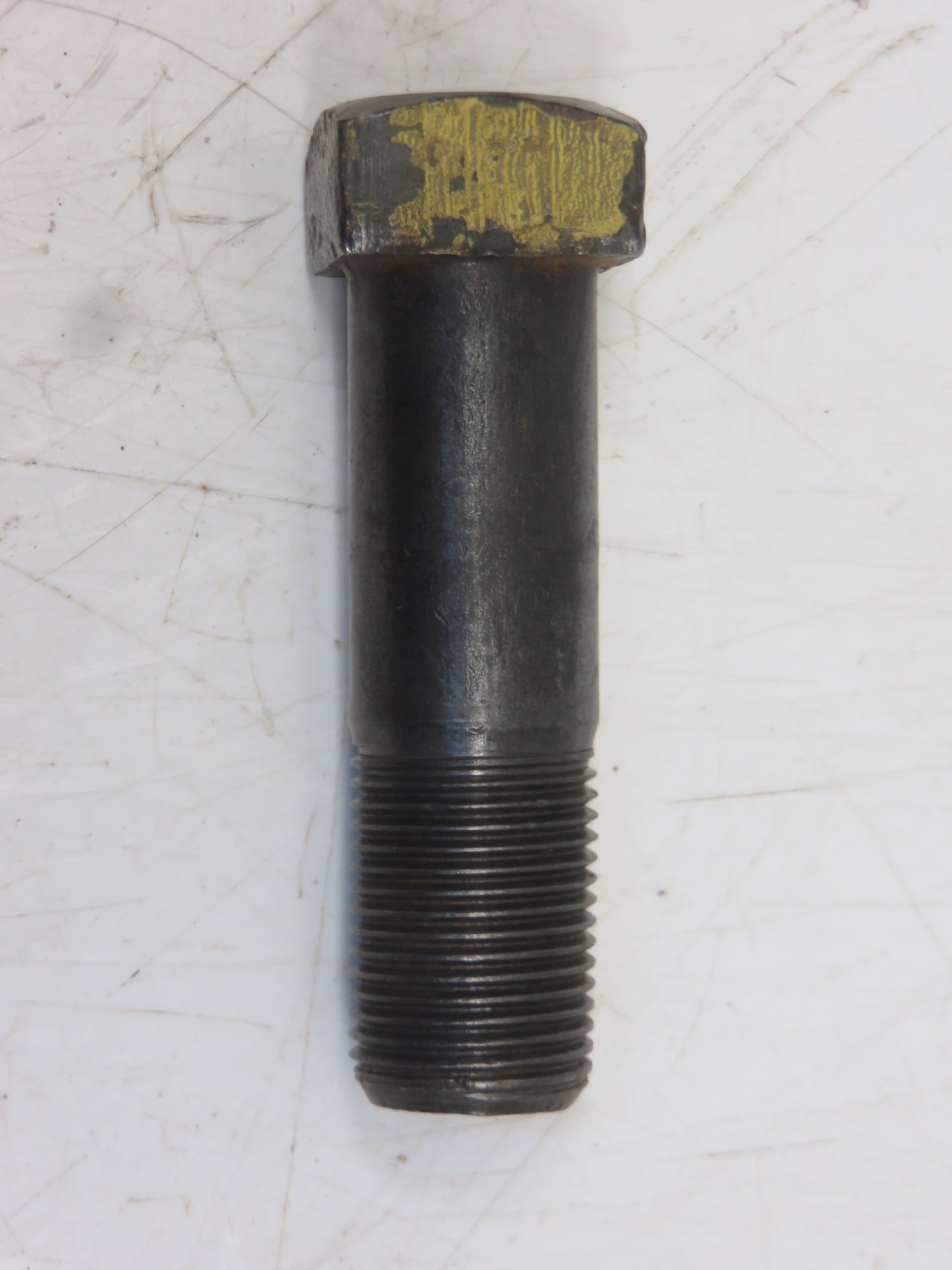 F859R John Deere Rear Hub Bolt For G