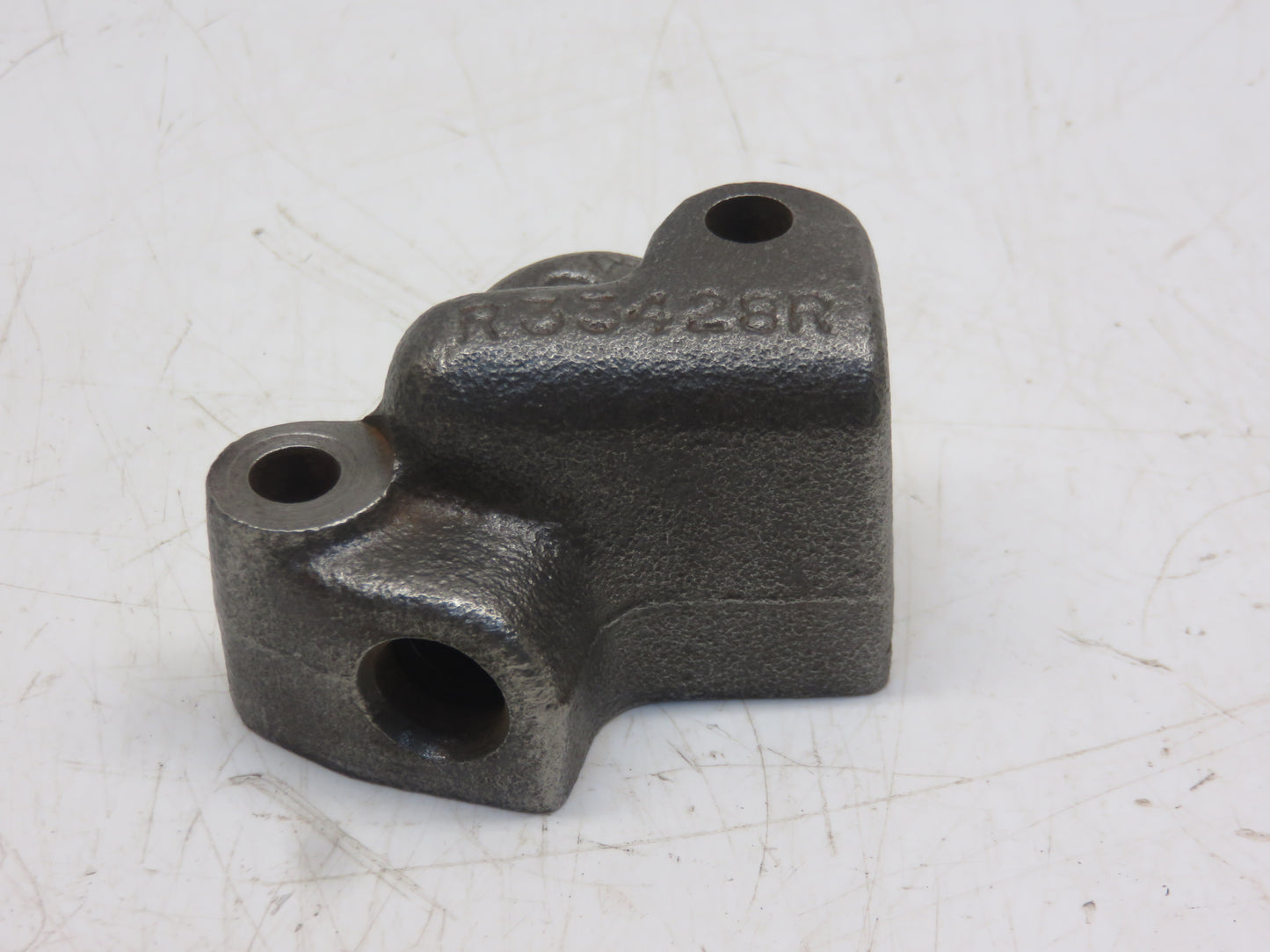 R33428 John Deere Transmission Oil Pump Tube Bracket For Synchro Range 2510, 3020, 4020