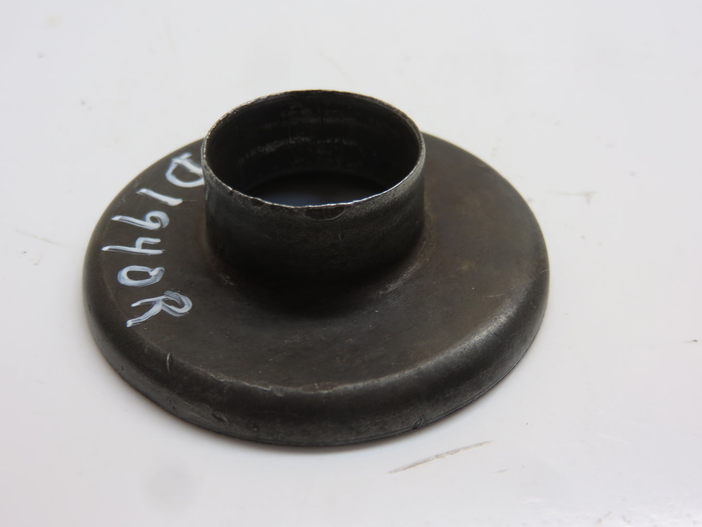 D1940R John Deere Rear Fan Bearing Dust Shield For D