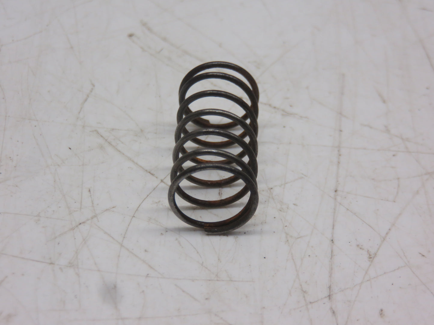 F1463R John Deere Lock Spring For 60, 70, 520, 620, 720, 530, 630, 730, 830