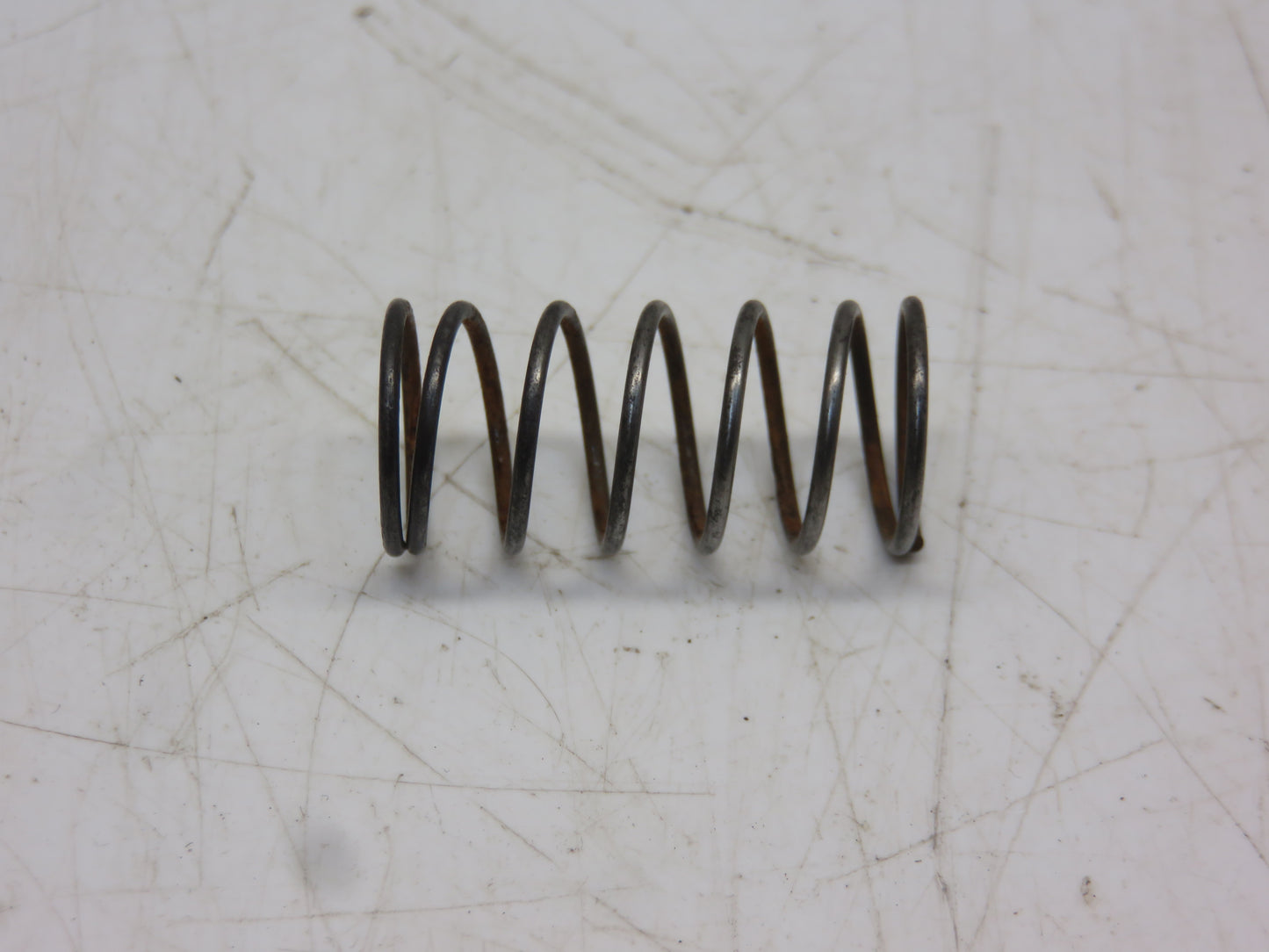 F1463R John Deere Lock Spring For 60, 70, 520, 620, 720, 530, 630, 730, 830