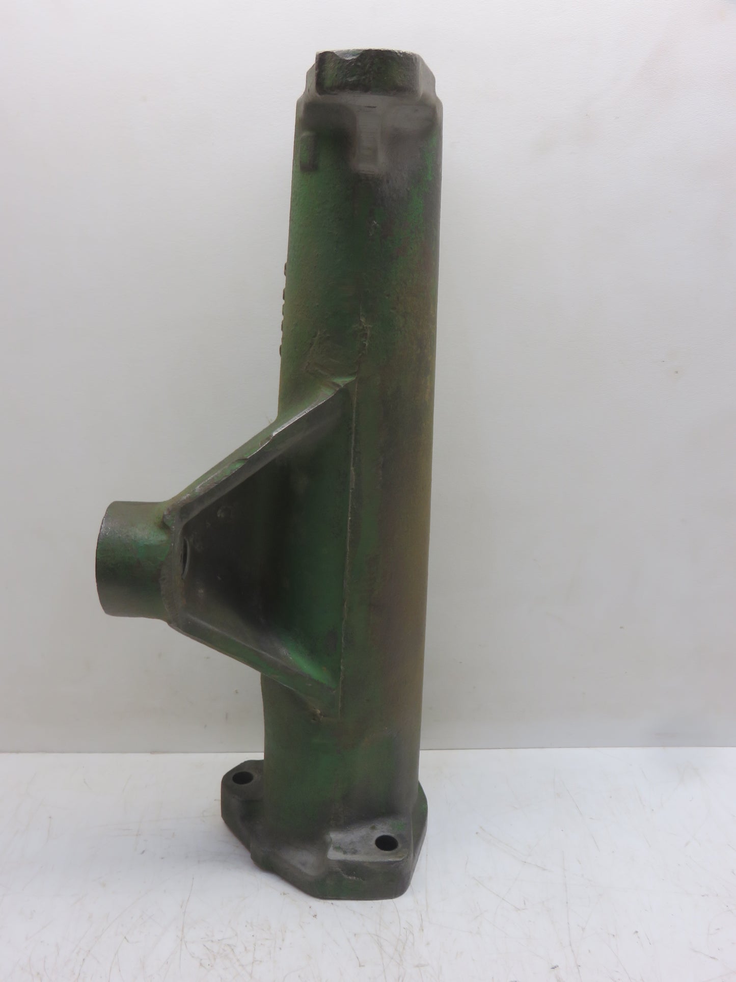 M849T, AM946T John Deere Steering Gear Support For MT, 40, 320, 420