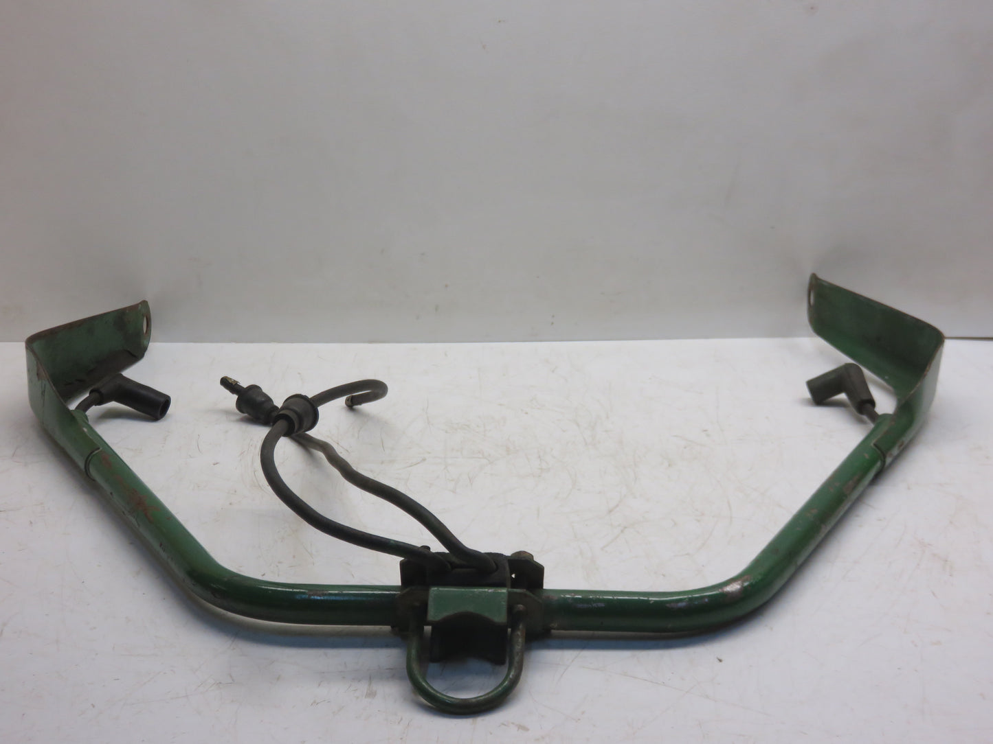 AF1136R John Deere Spark Plug Wire Conduit For G